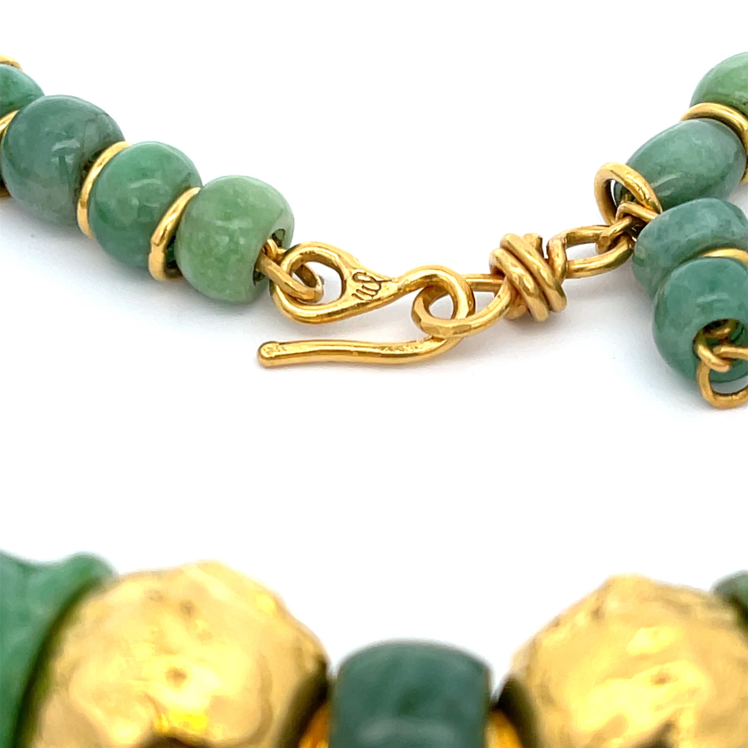 Jean Mahie Jade and 22K Gold Bead Necklace In Excellent Condition In Dallas, TX