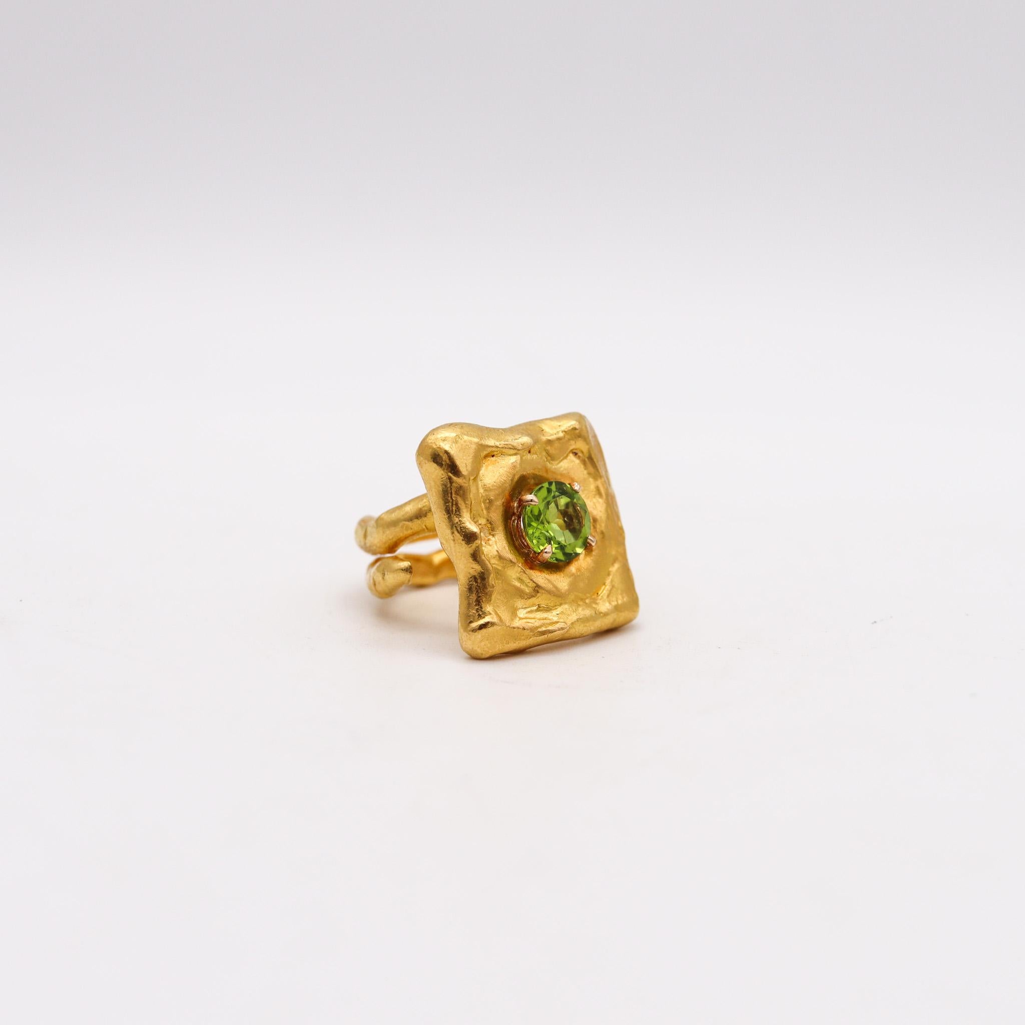 Round Cut Jean Mahie Paris Rare Sculptural Cocktail Ring In 22Kt Yellow Gold With Peridot For Sale