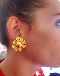Jean Mahie Paris Rare Vintage Sunburst Earrings in Textured 22Kt Yellow Gold