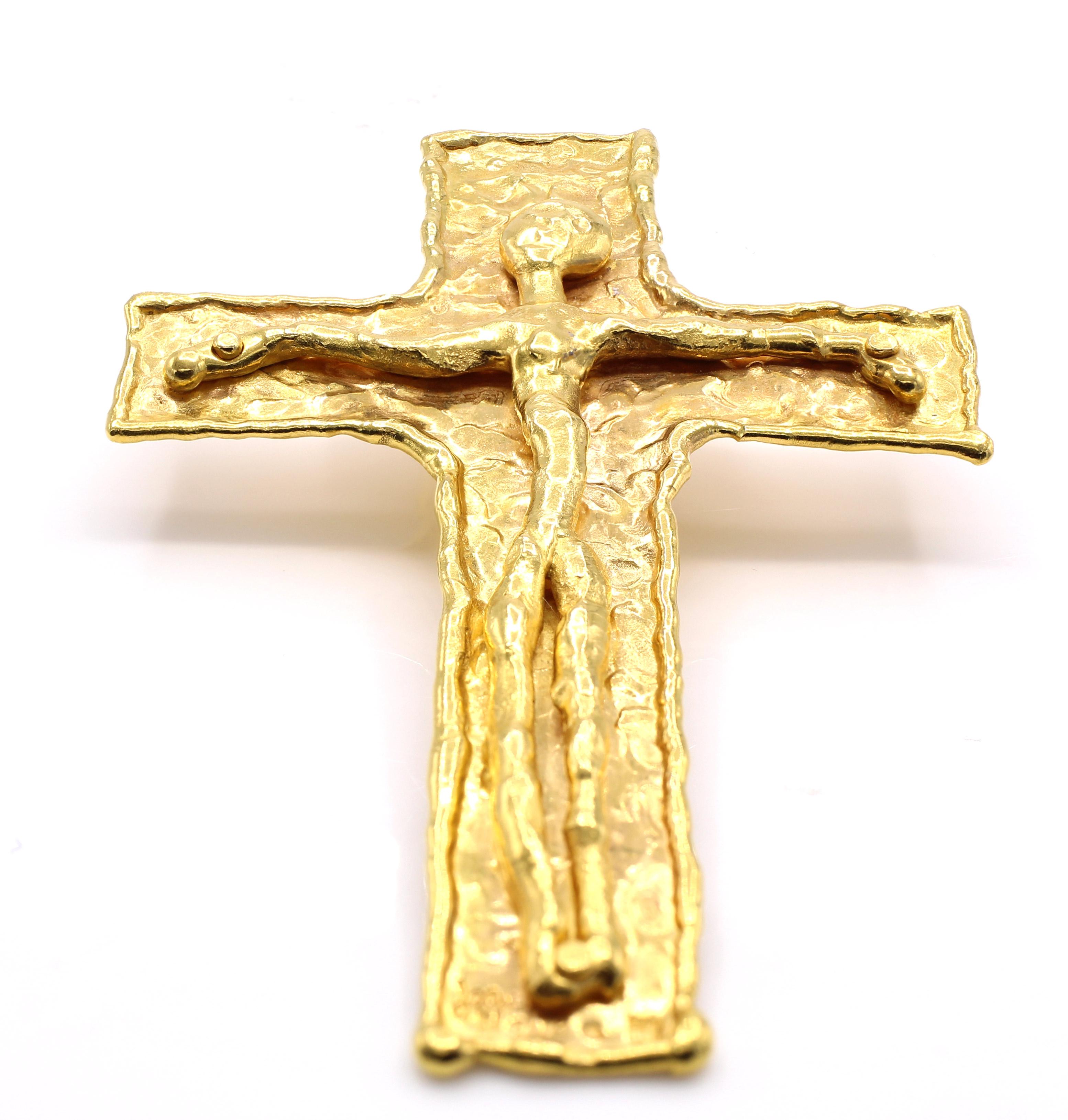 22 Karat Gold Cross Pendant 