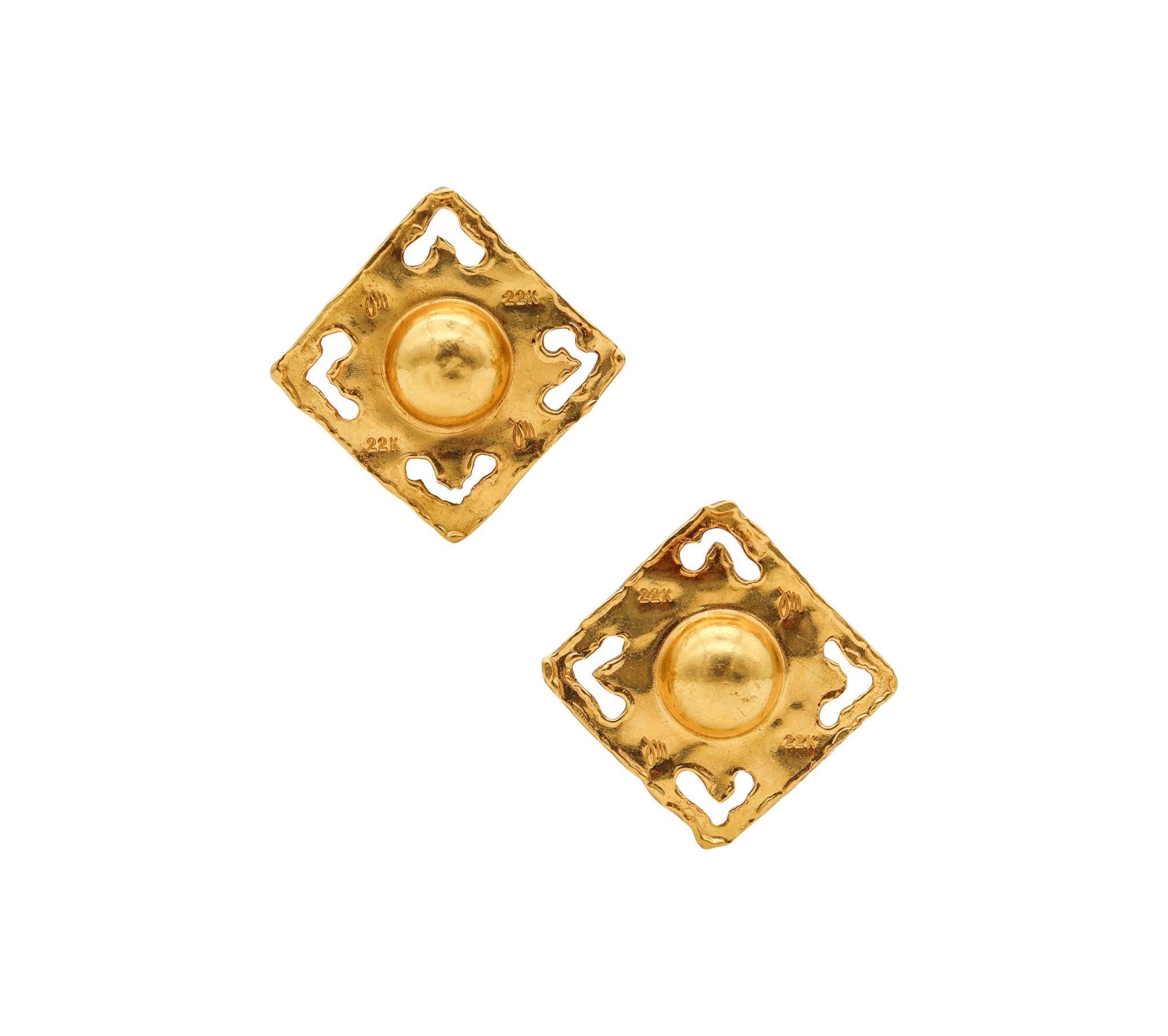 Women's JEAN MAHIE Sculptural Square Clips-On Earrings in Textured 22Kt Yellow Gold For Sale