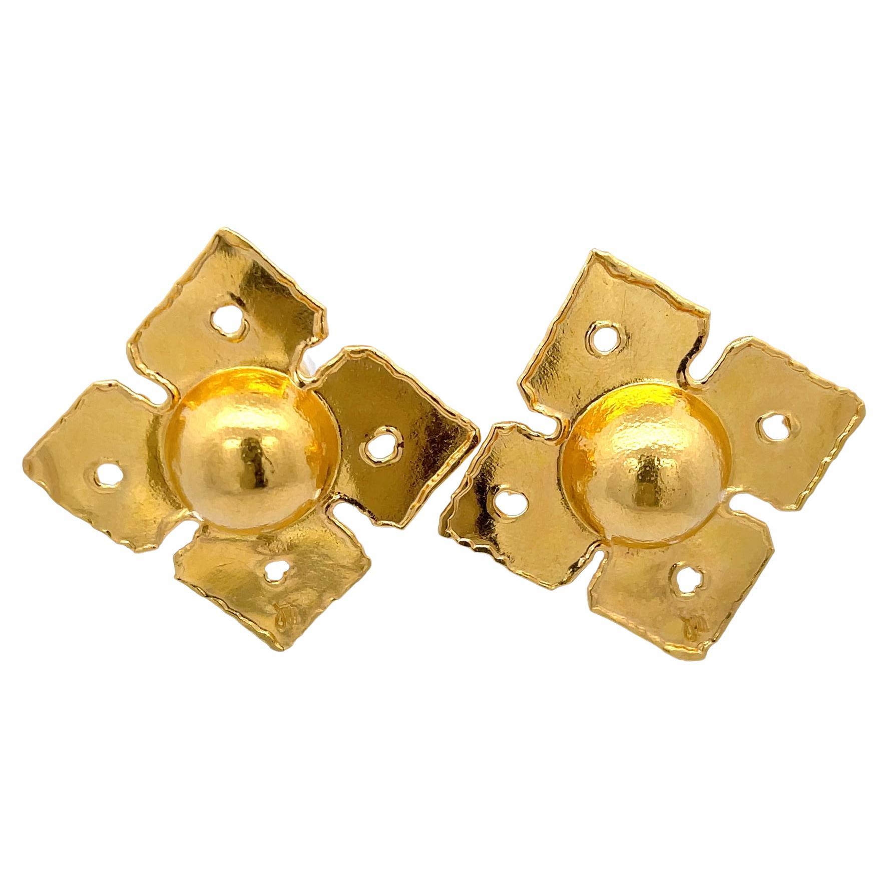 Jean Mahie Square Clip-On Earrings 22K Yellow Gold For Sale