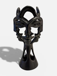 Vase "4 visages" de Jean Marais.