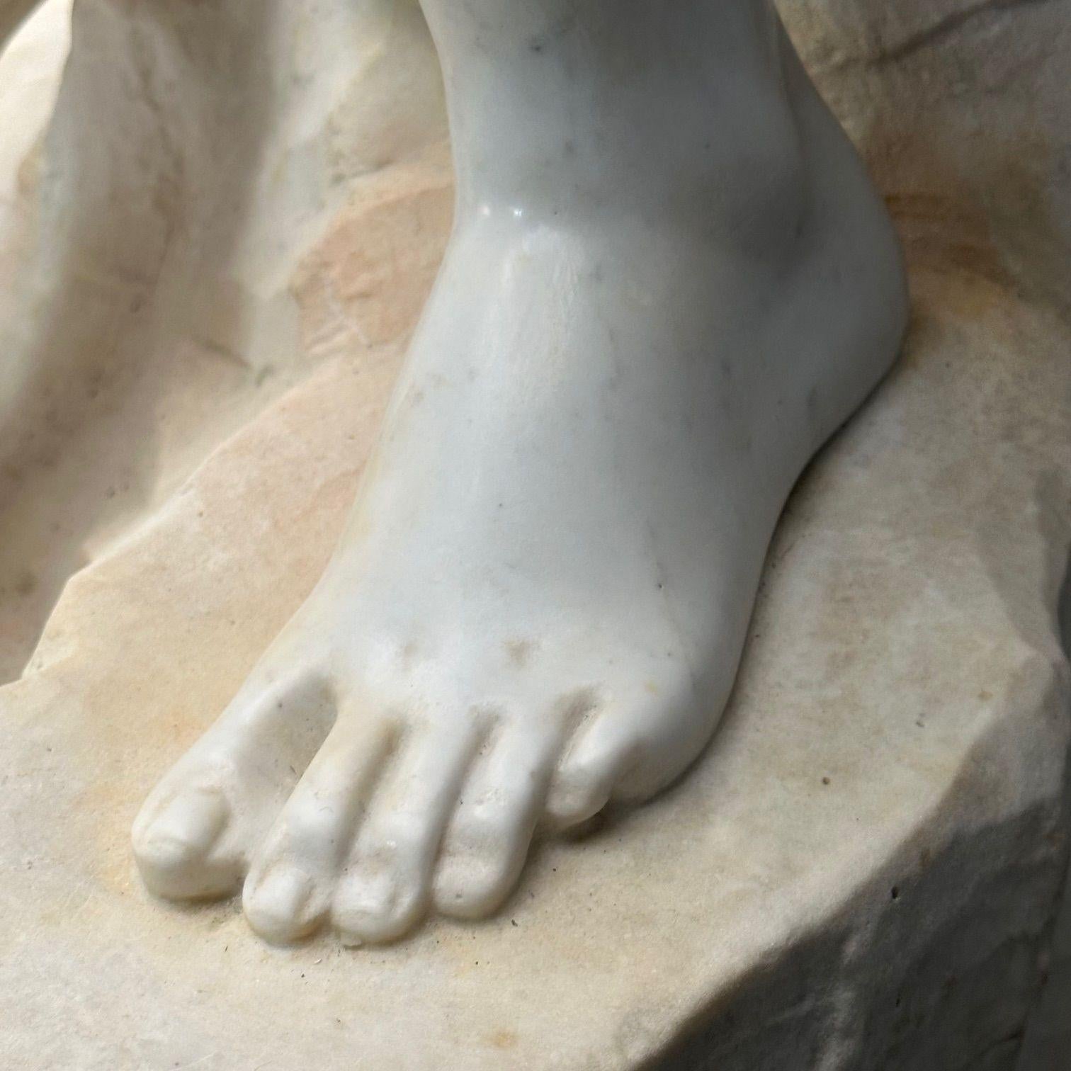 Statue de Vénus et Cupidon en marbre blanc, romantique, Jean-Marie Boucher, 1910 en vente 6