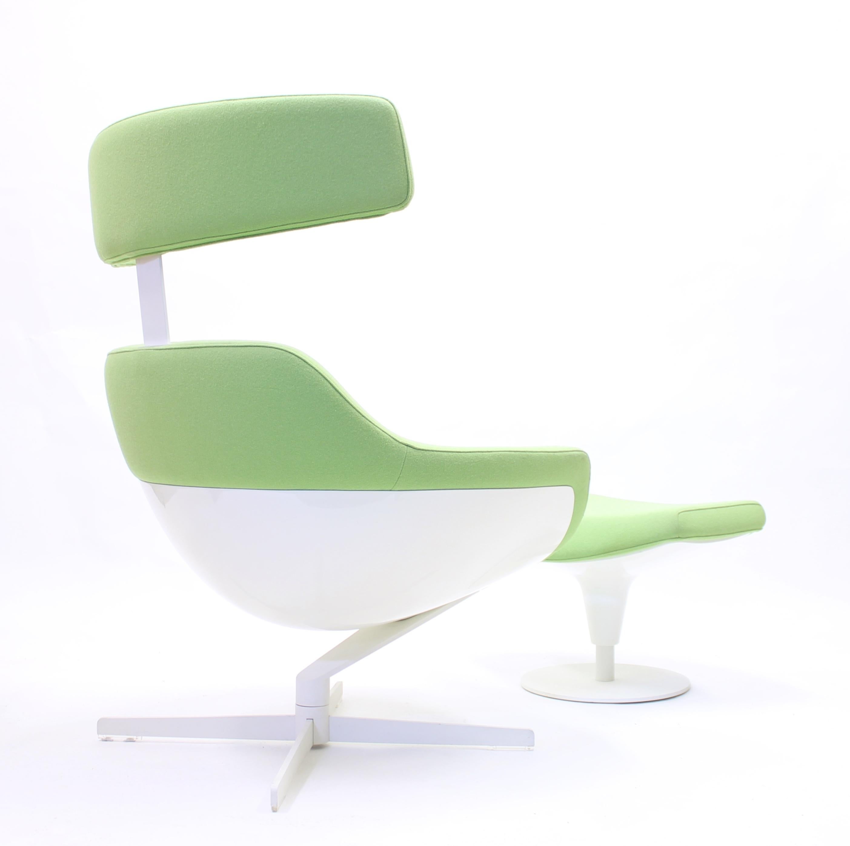 Jean-Marie Massaud, Auckland Lounge Chair and Ottoman, Cassina, 2005 In Good Condition For Sale In Uppsala, SE