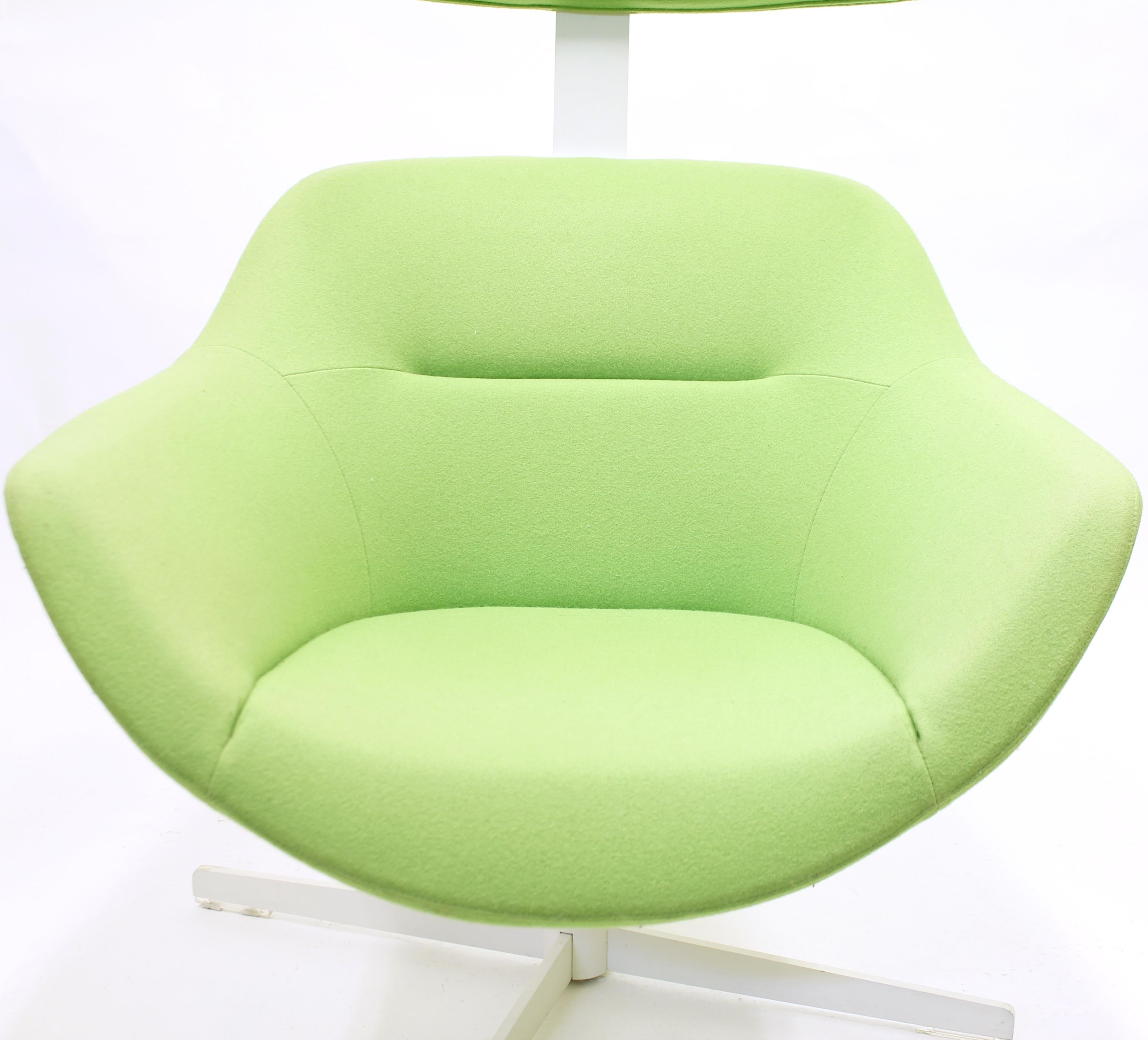 Fauteuil de salon et pouf Auckland de Jean-Marie Massaud, Cassina, 2005 en vente 2