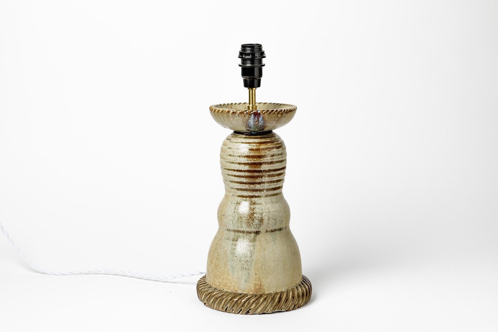Français Lampe de bureau en céramique Jean Maubrou datant du milieu du 20e siècle, circa 1950, Éclairage français en vente