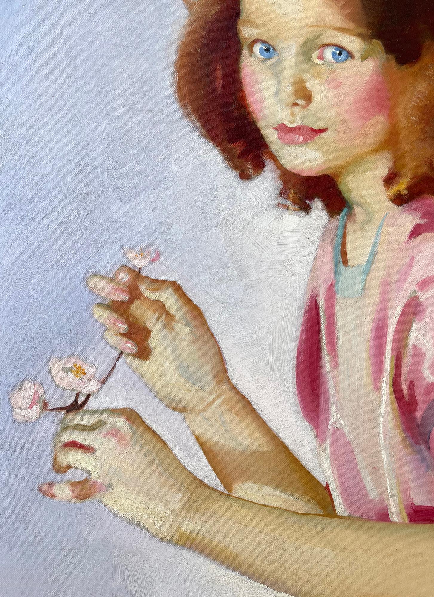 Ein charmantes Porträt eines schönen blauäugigen Mädchens in einem rosa Kleid, das Blumen in der Hand hält. Es basiert auf den Porträts der Renaissance, bei denen das Motiv in den Vordergrund gerückt wird und im Hintergrund eine Landschaft zu sehen