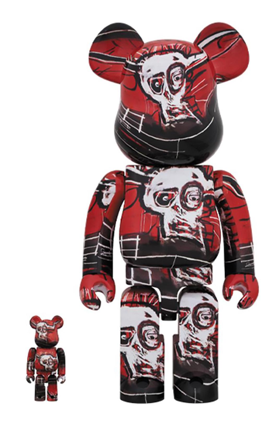 Jean-Michel Basquiat Bearbrick 400% Figures : Ensemble de 4 œuvres (c.2019-2021) :
Des objets de collection uniques et intemporels de Basquiat, chacun étant une marque déposée et une licence de la succession de Jean-Michel Basquiat. Les figurines en
