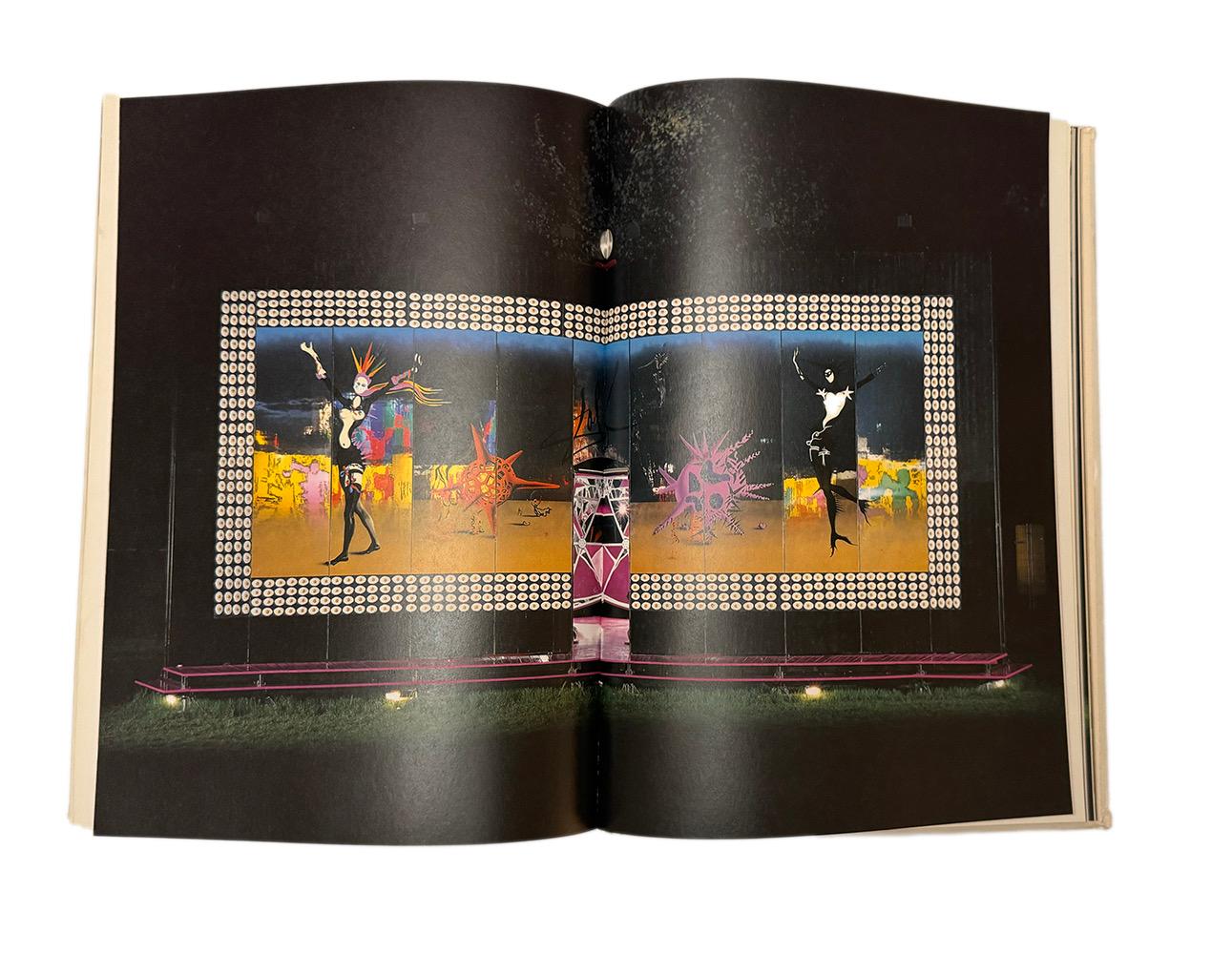 Catalogue de l'exposition Luna Luna 1987 (Basquiat Haring Luna Luna) en vente 3