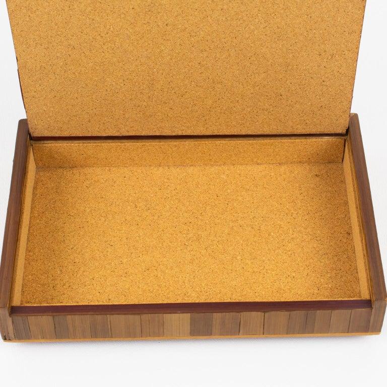 Dekorative Schachtel aus Stroh mit Intarsien, Jean Michel Frank zugeschrieben, 1930er Jahre (Französisch) im Angebot