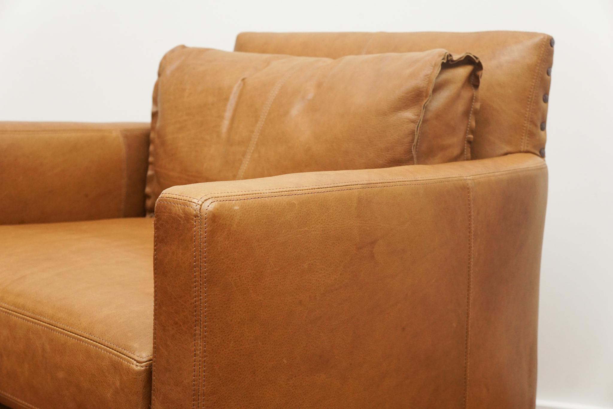 Moderne Fauteuil en cuir Jean-Michel Frank Style en vente