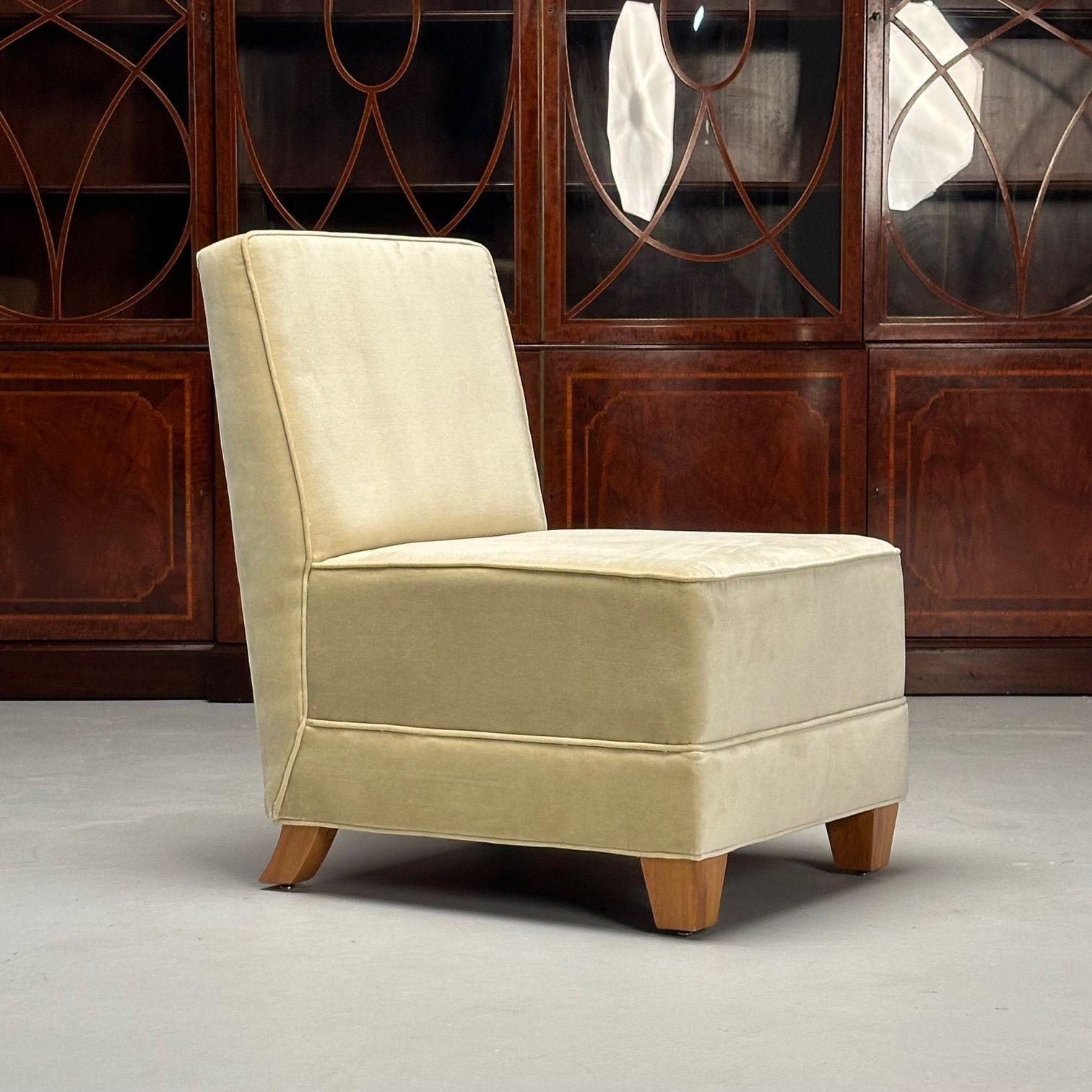 Jean-Michel Frank Style, Mid-Century Modern, Slipper Chair, Beige Velvet, 2023 1