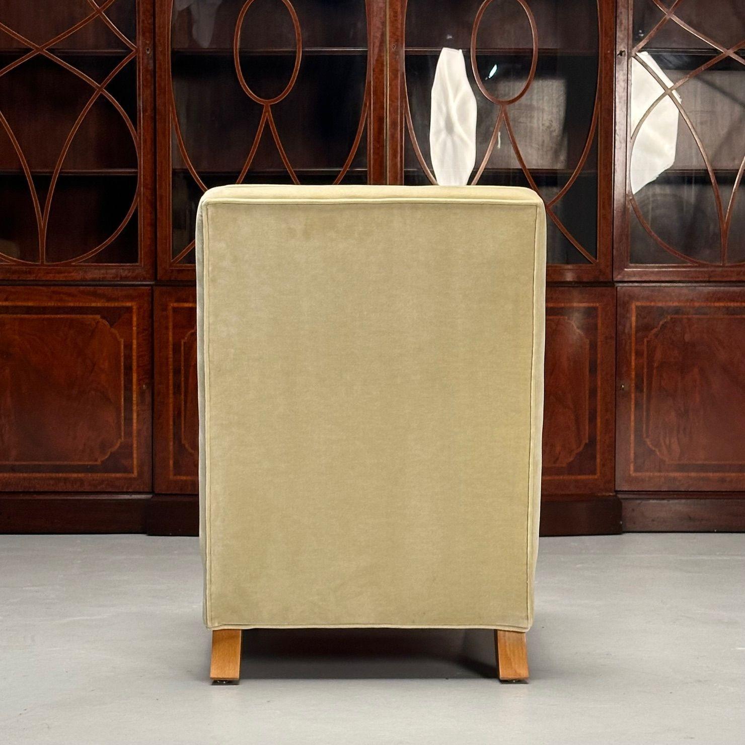 Jean-Michel Frank Style, Mid-Century Modern, Slipper Chair, Beige Velvet, 2023 4