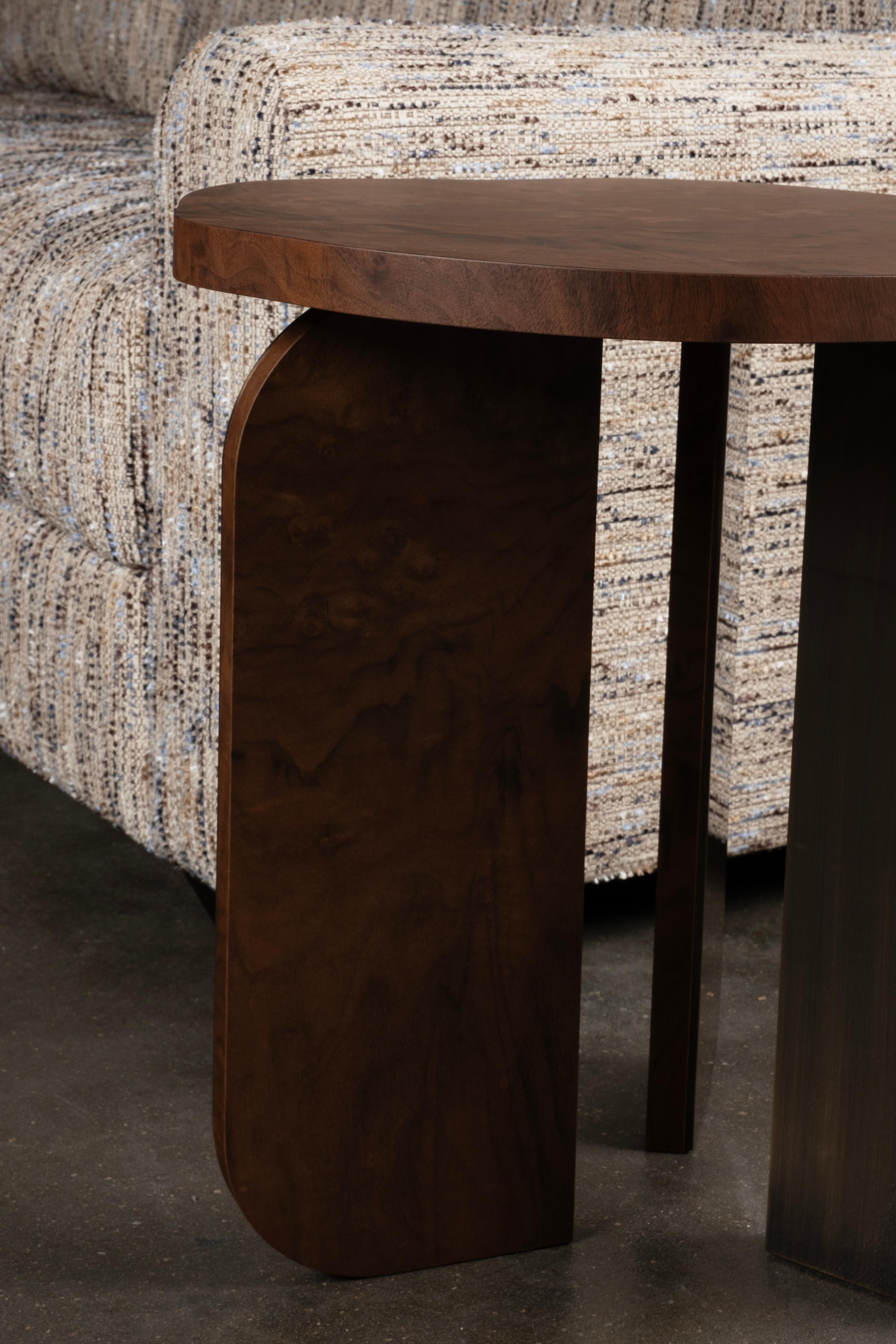 Tissu Sofa de style Jean-Michel Frank, mi-siècle moderne, tissu Nobilis crème en vente