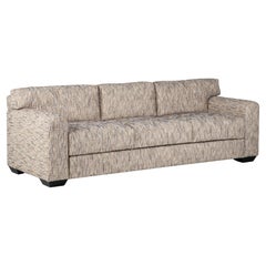 Modernes Sofa im Stil von Jean-Michel Frank aus der Mitte des Jahrhunderts, cremefarbener Nobilis-Stoff