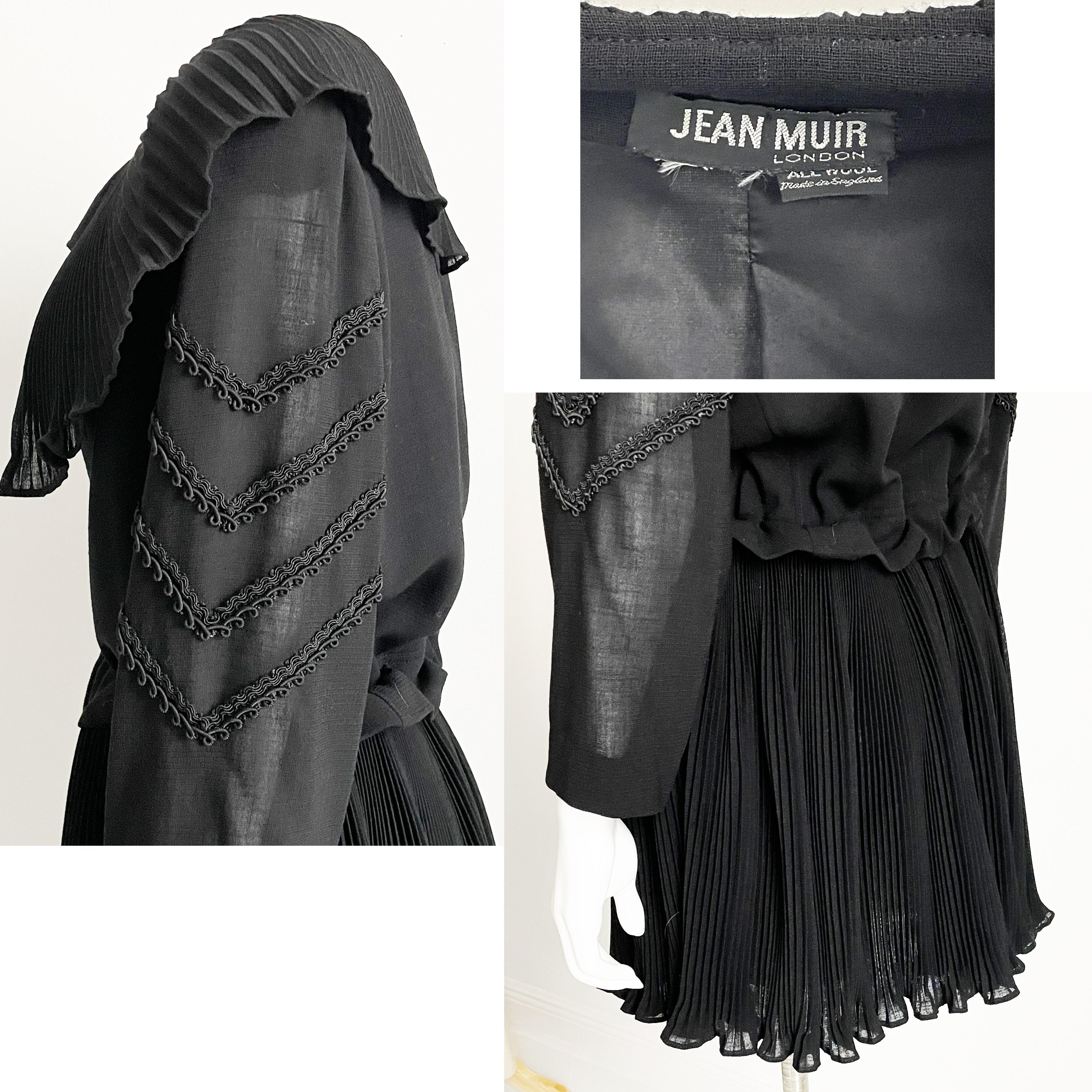 Jean Muir, giacca in lana nera con colletto a micropieghe e vita arricciata, Vintage in vendita 4