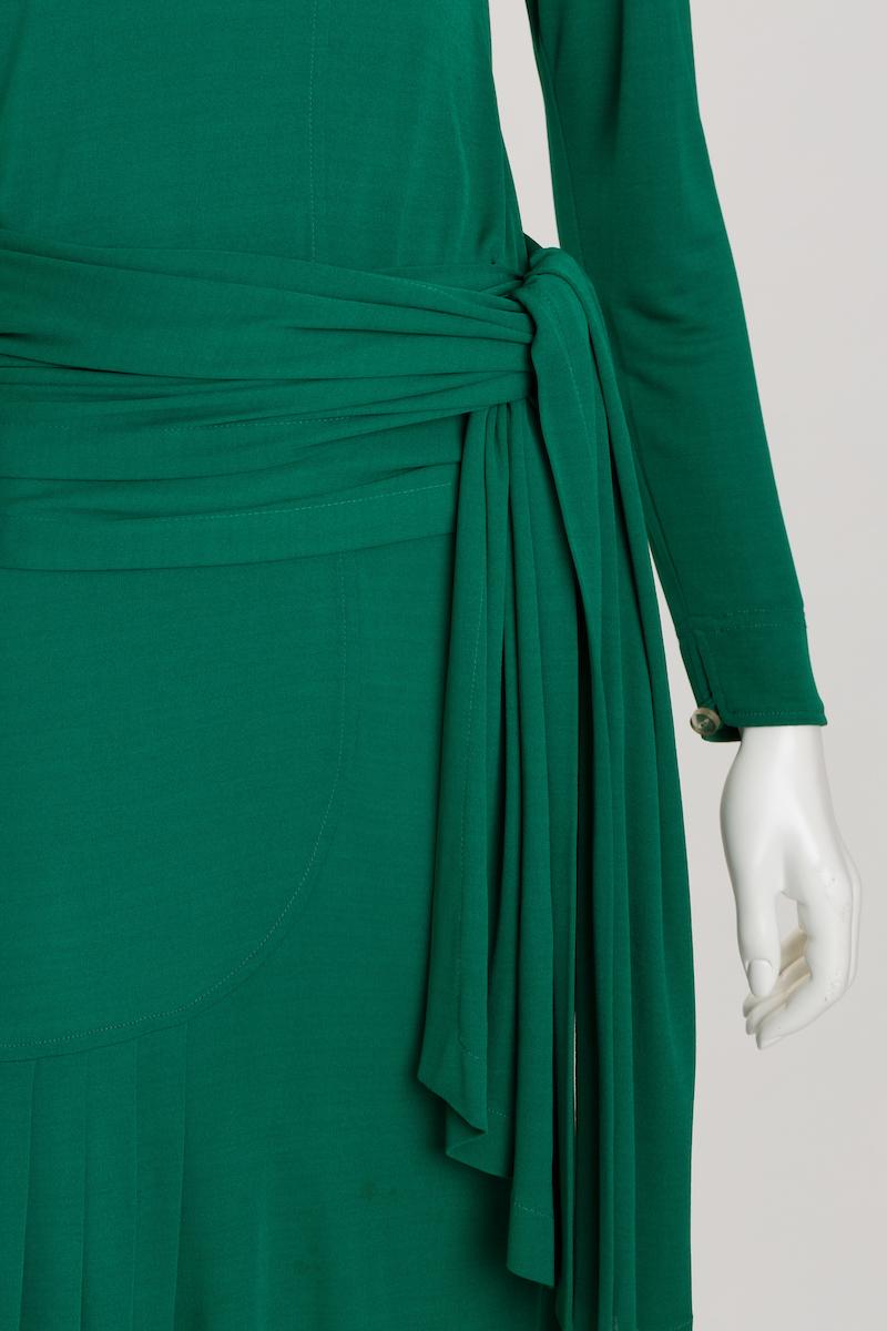 Jean Muir Emerald Green Viscose Jersey Cocktail Dress For Sale 7