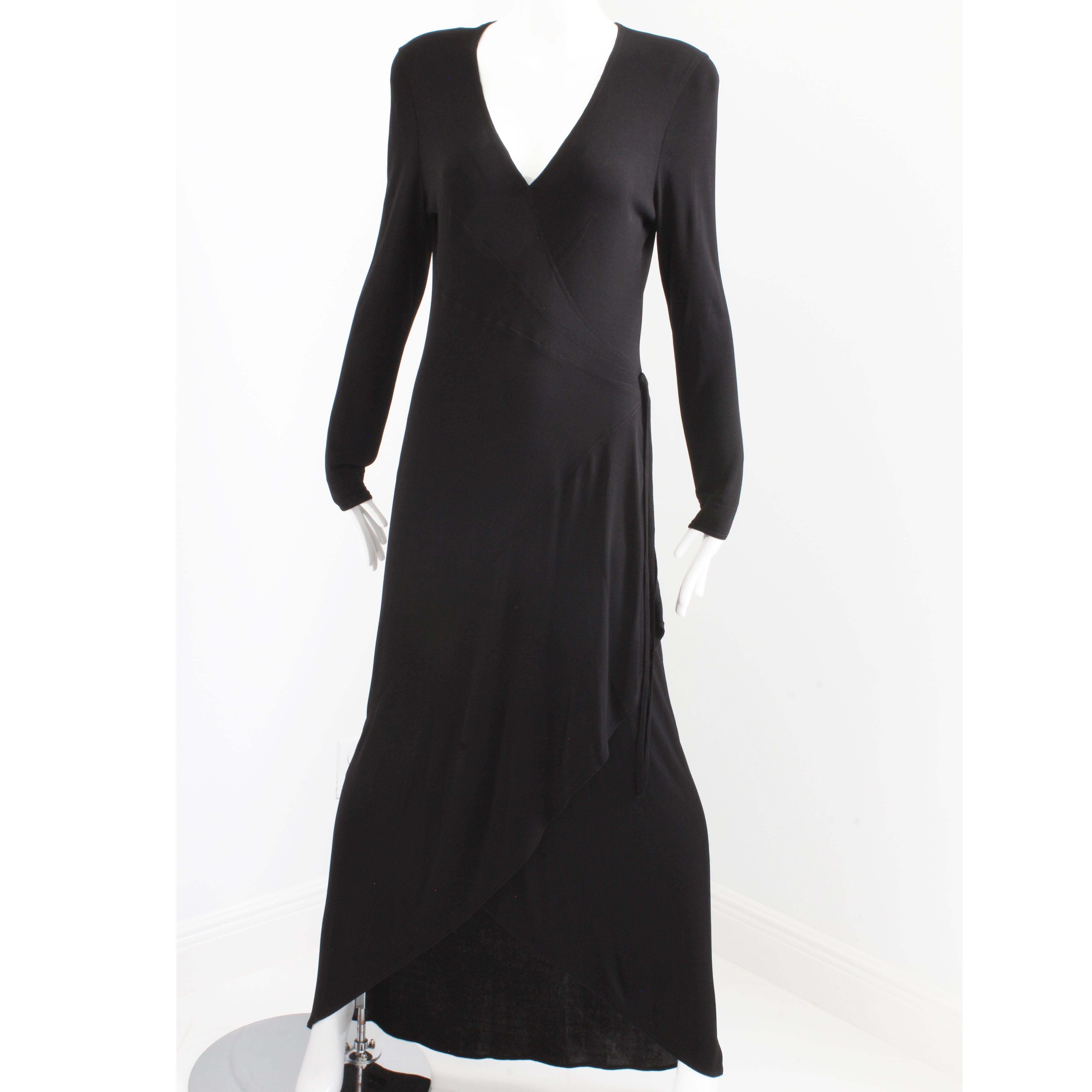 Jean Muir Long Dress Black Jersey Asymmetric Hem with Plunge Neckline Vintage  For Sale 5