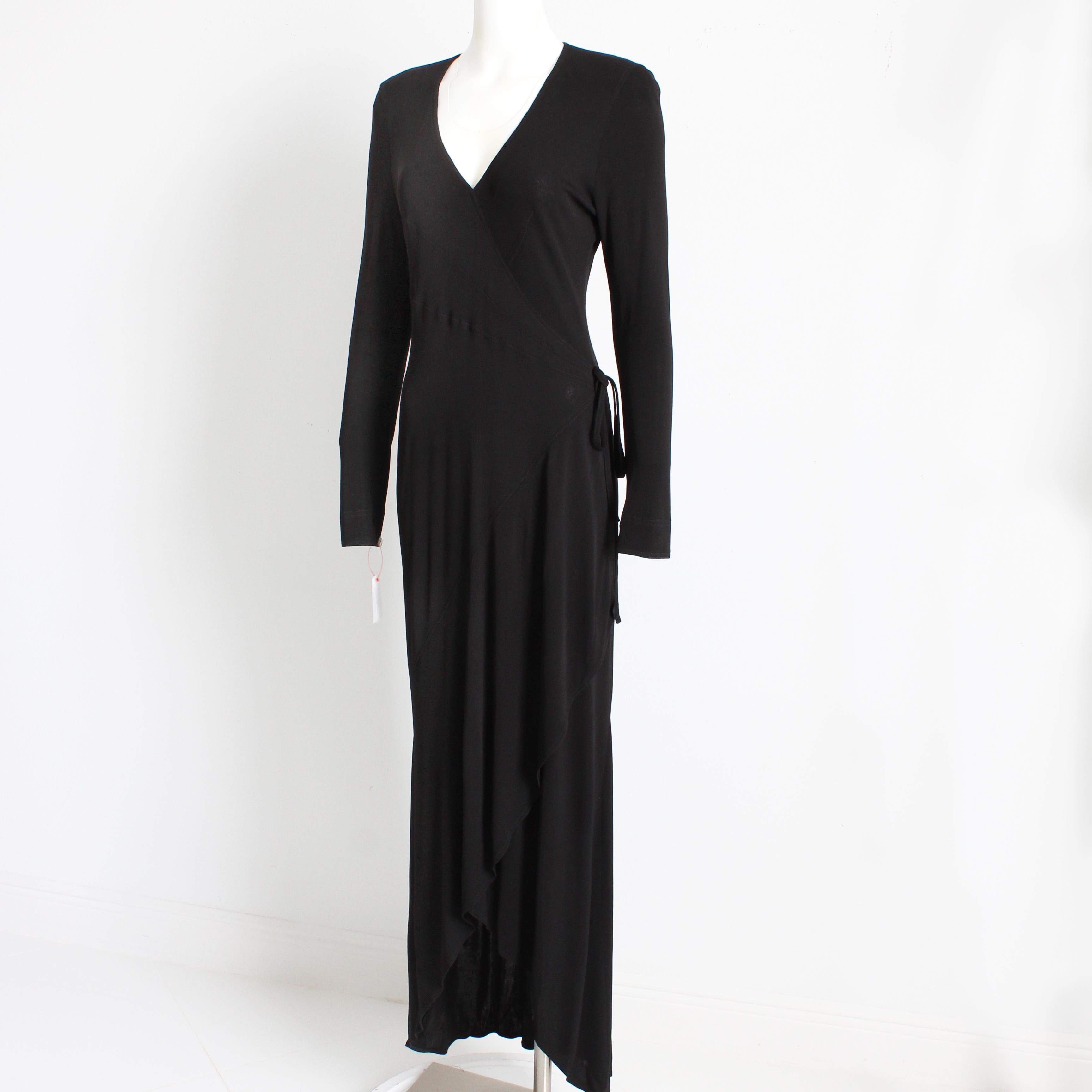 Jean Muir Long Dress Black Jersey Asymmetric Hem with Plunge Neckline Vintage  For Sale 1