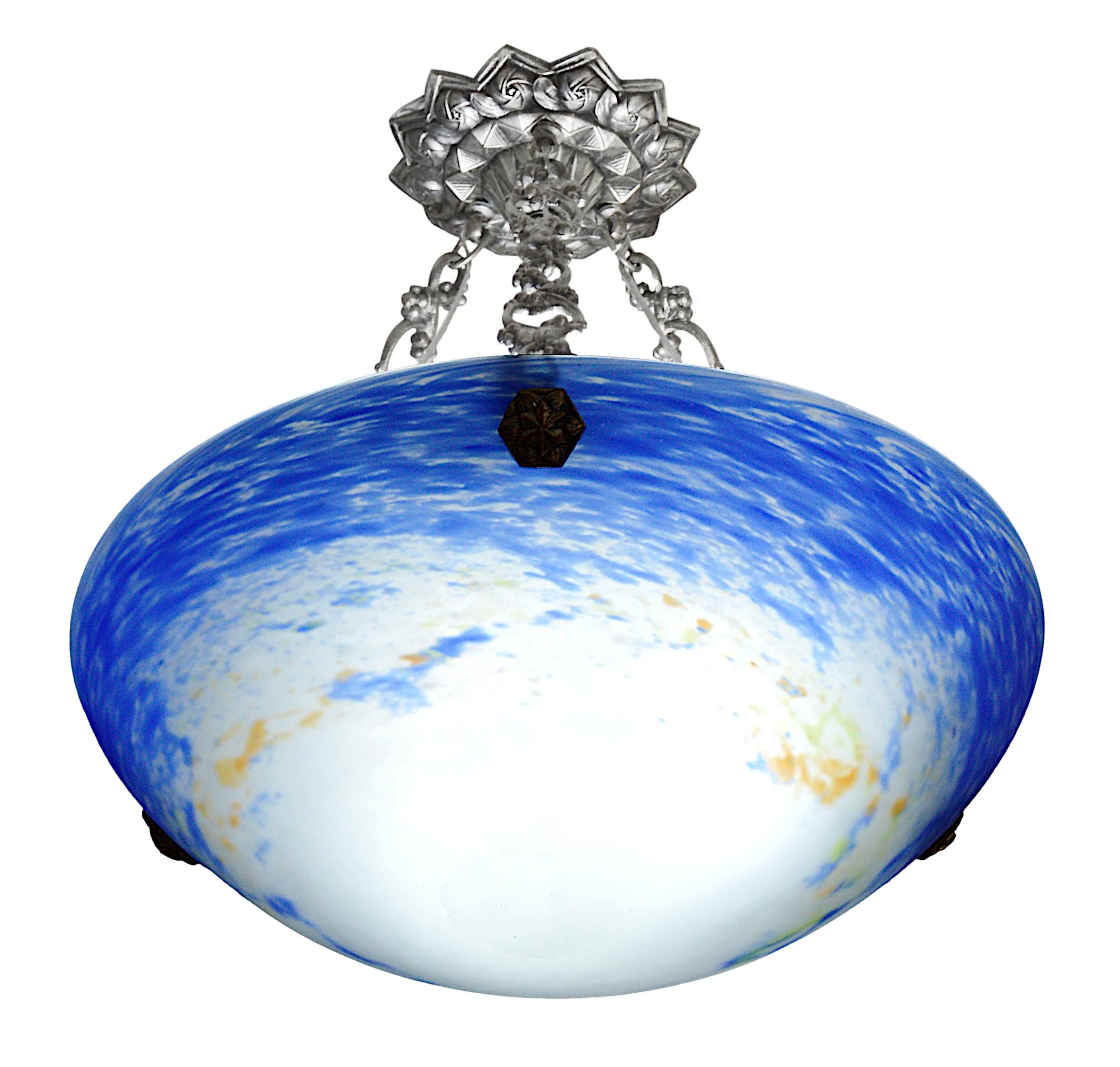 Jean Noverdy French Art Deco Bronze Pendant Chandelier, 1920 In Excellent Condition For Sale In Saint-Amans-des-Cots, FR
