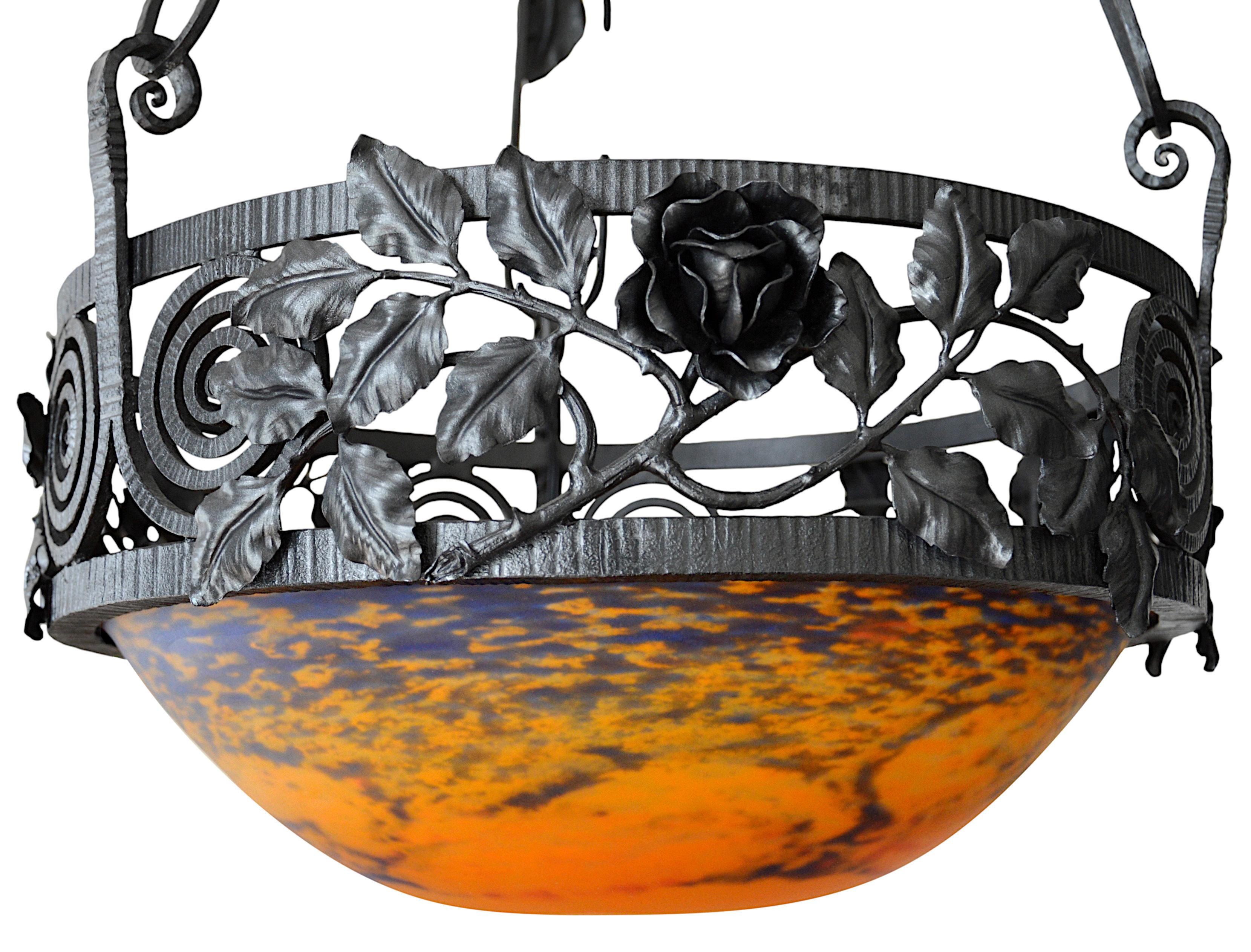 Jean Noverdy French Art Deco Wrought-Iron Pendant Chandelier, 1920 For Sale 1
