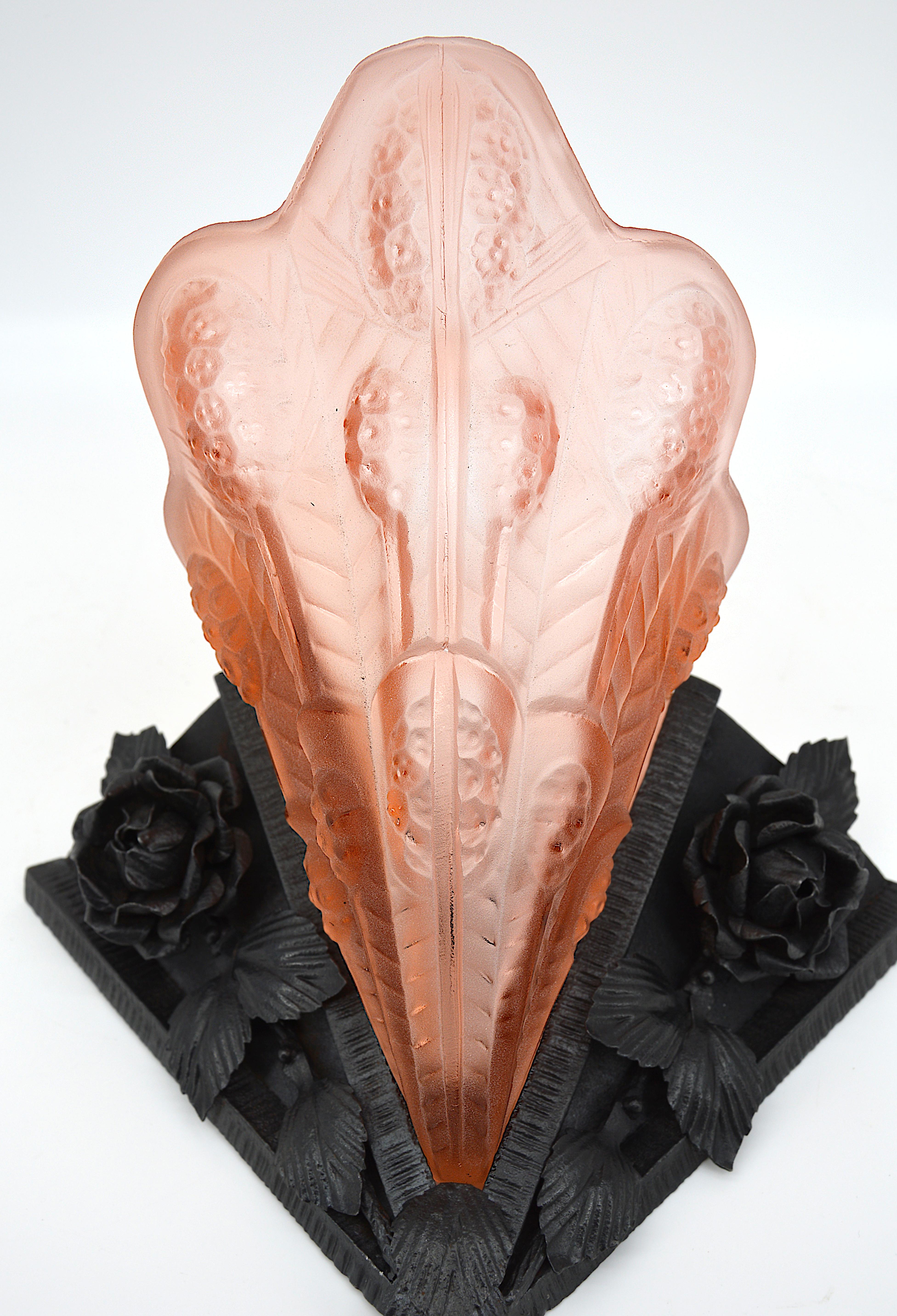Jean Noverdy Rare Art Deco Wall Sconce, 1920 For Sale 1