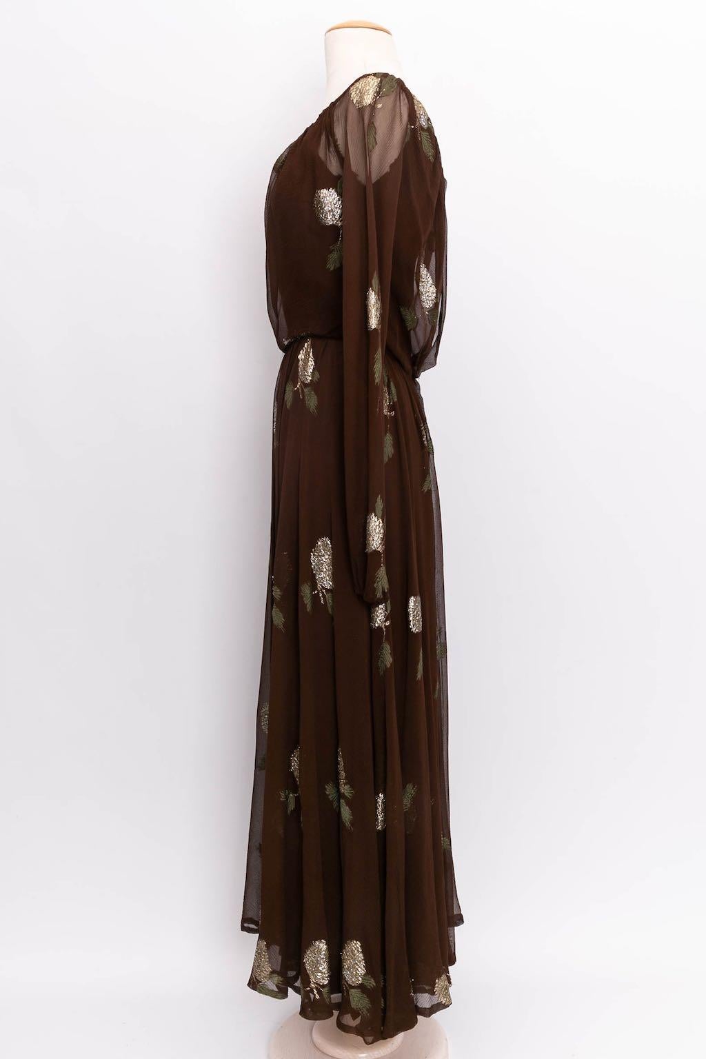 Jean Patou Haute Couture Dress Winter Collection, 1974/1975 In Good Condition For Sale In SAINT-OUEN-SUR-SEINE, FR