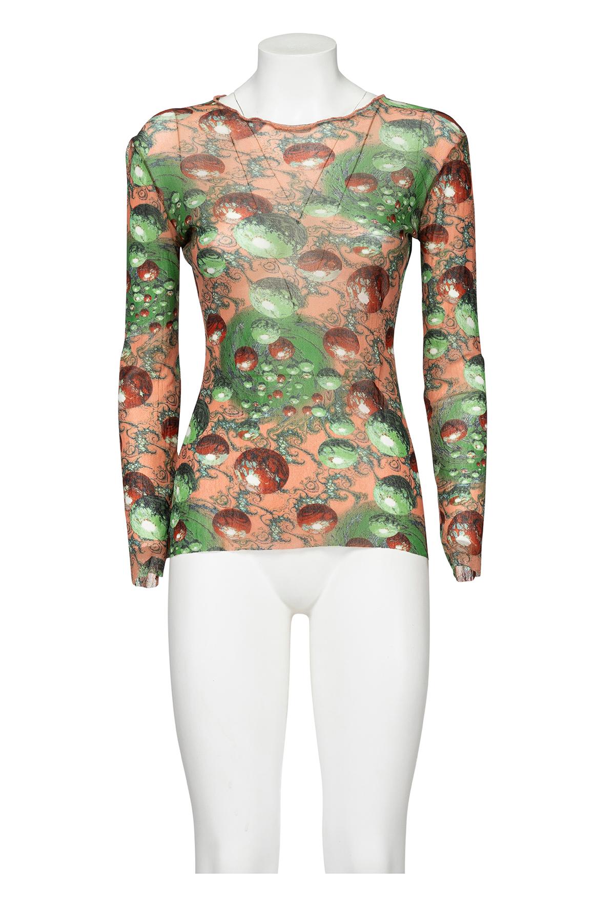 00's ikonisches langärmeliges bedrucktes Mesh-Top von Jean Paul Gaultier.
Die Zusammensetzung ist 100% Nylon.
