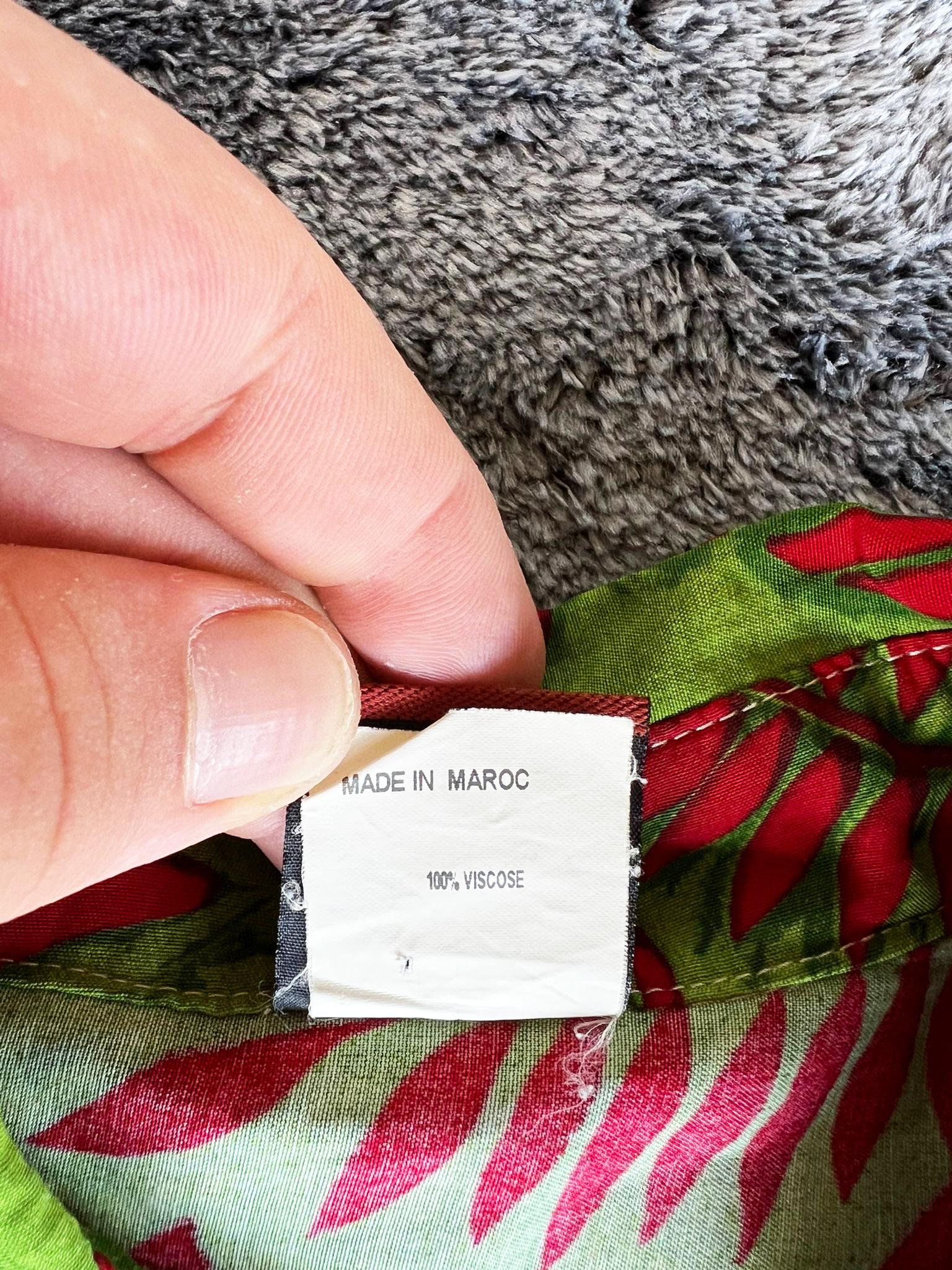 Jean Paul Gaultier 1990's Rot und Grün Leafs Button Up Hemd im Angebot 2