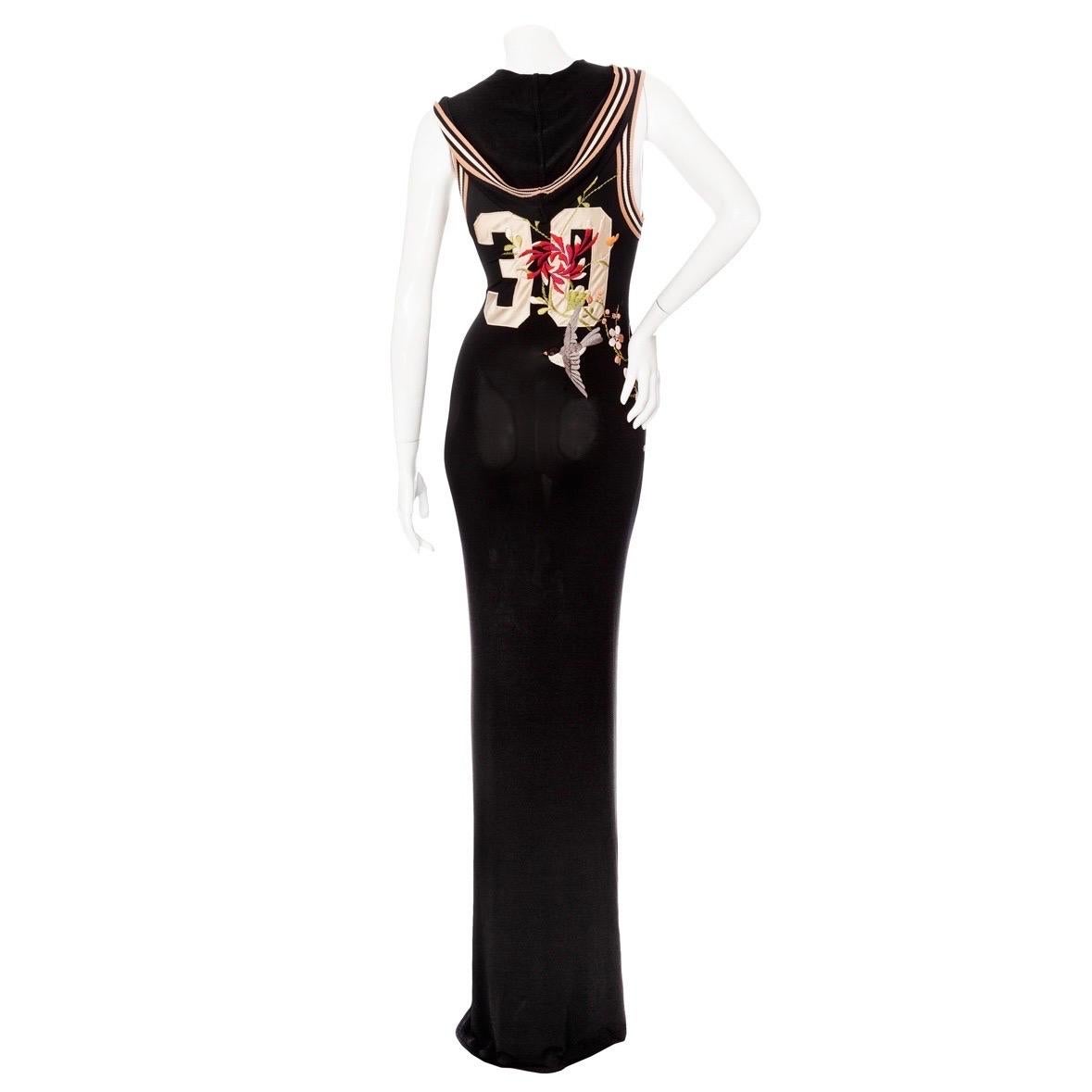 Jean Paul Gaultier 2007 Black Embroidered Hooded Jersey Maxi Dress 

Spring 2007 Ready-to-Wear Collection
Black
Embroidery featuring Japanese-inspired florals and sparrow
Jersey style appliqué number 