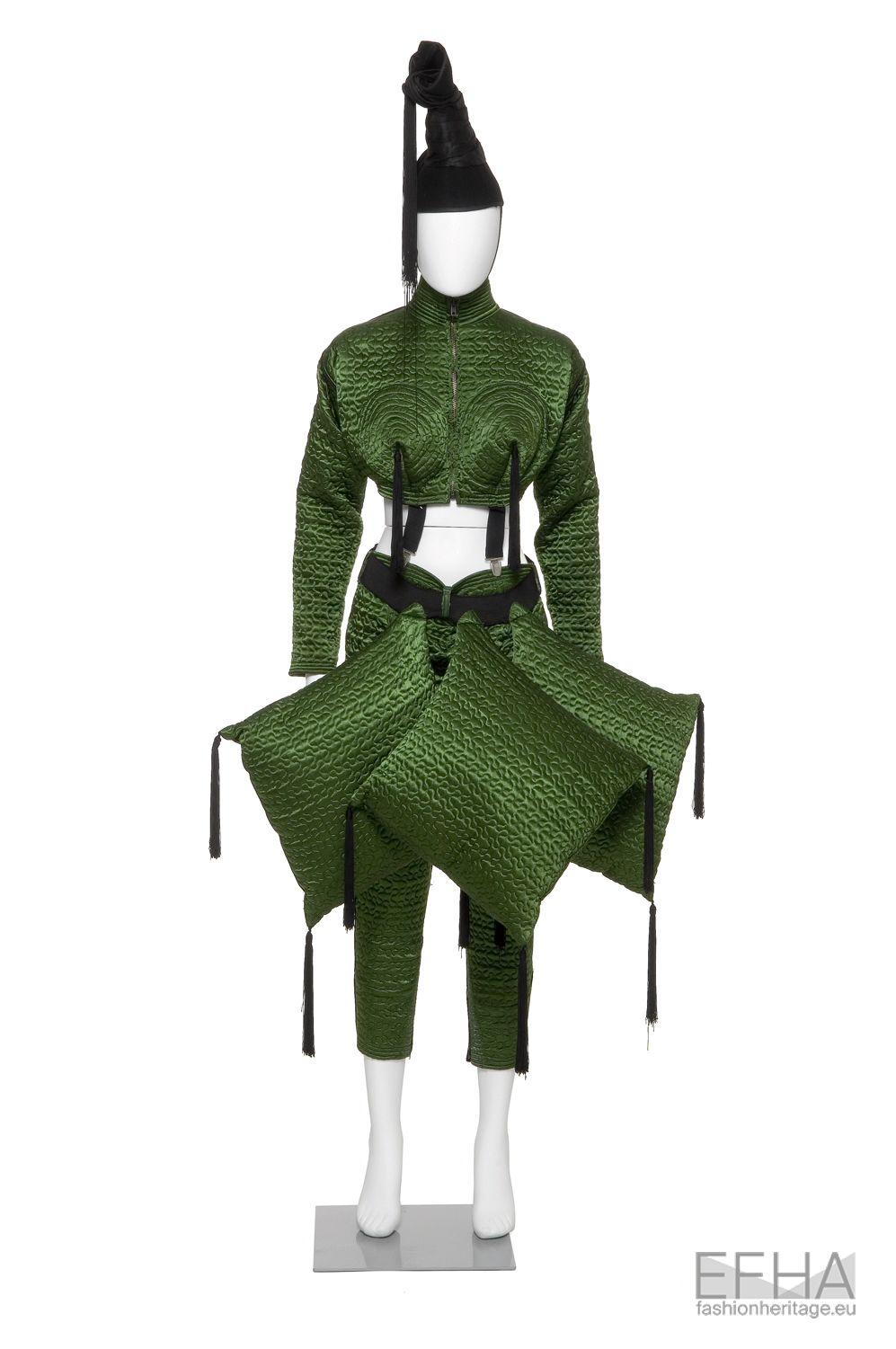 JEAN PAUL GAULTIER A/W 1985-1986 Green Quilted & Padded Satin Coat For Sale 16
