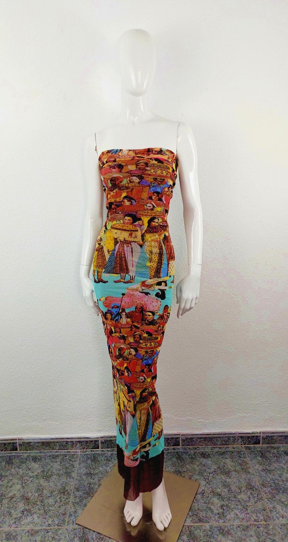 Jean Paul Gaultier Asian Indian Faces People Ethnic Multicultural Mesh Dress In Excellent Condition In PARIS, FR