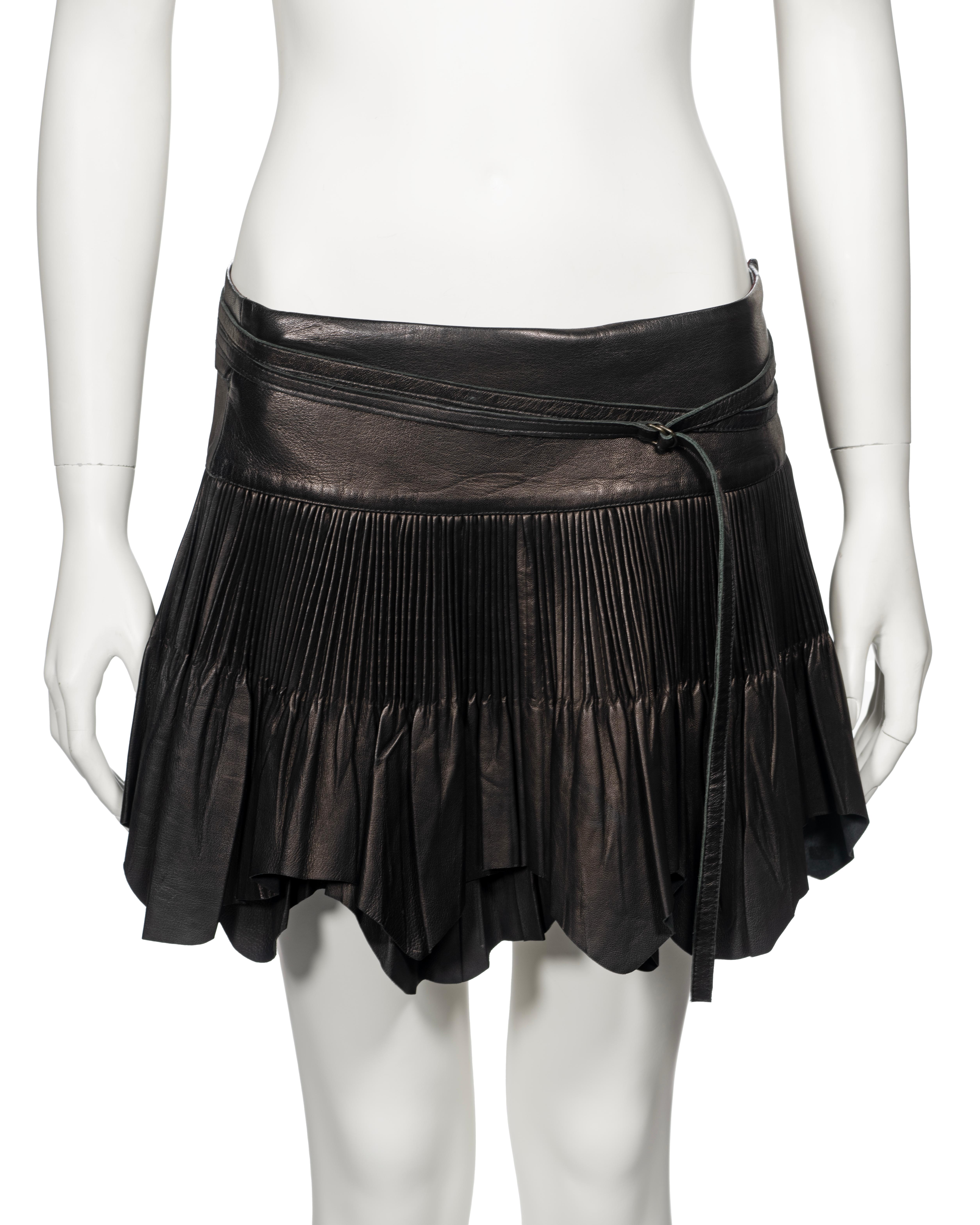 Jean Paul Gaultier Black Raw-Edge Pleated Leather Mini Wrap Skirt, fw 2003 In Good Condition For Sale In London, GB