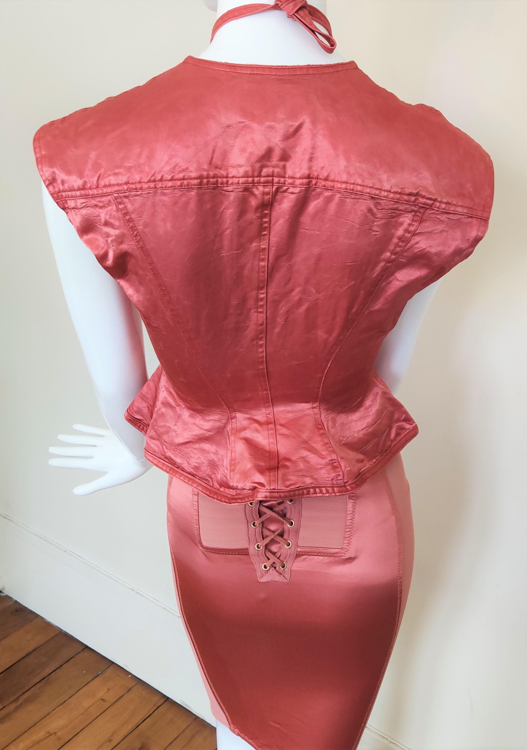 Jean Paul Gaultier - Robe bustier vintage en dentelle rose et rose avec corset de bondage en vente 6