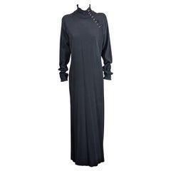 Jean Paul Gaultier Cheongsam aus Satin- Stretch mit Krepprücken