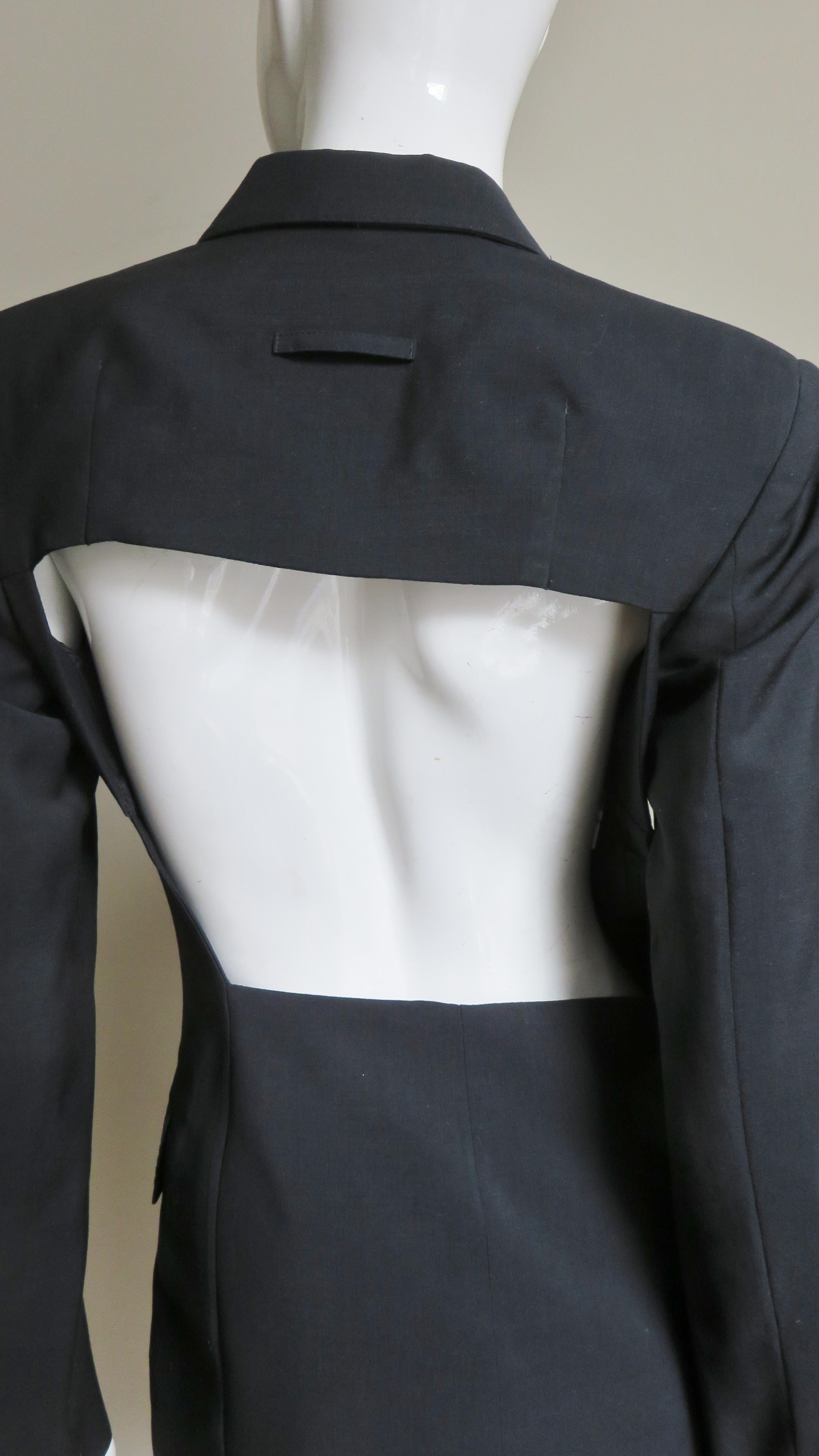 back cut out blazer