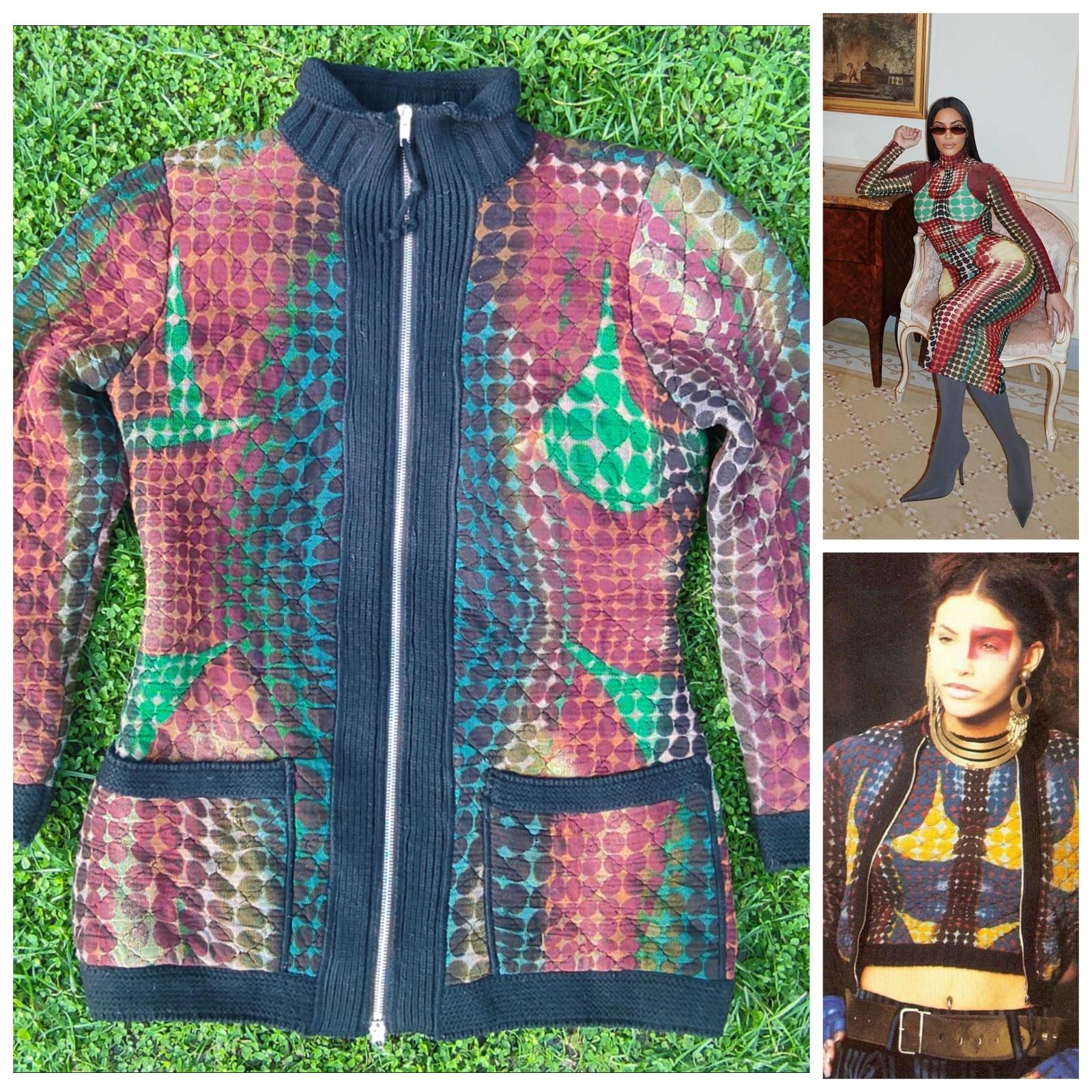 Iconic Cyberbaba dress by Jean Paul Gaultier!
From the Autumn/Winter 1995 Collection!

For sale is an iconic and rare Jean Paul Gaultier Cyberdot Quilted Dress from his Autumn-Winter 1995 collection that has been inspired by the 1979 film 'Mad Max'
