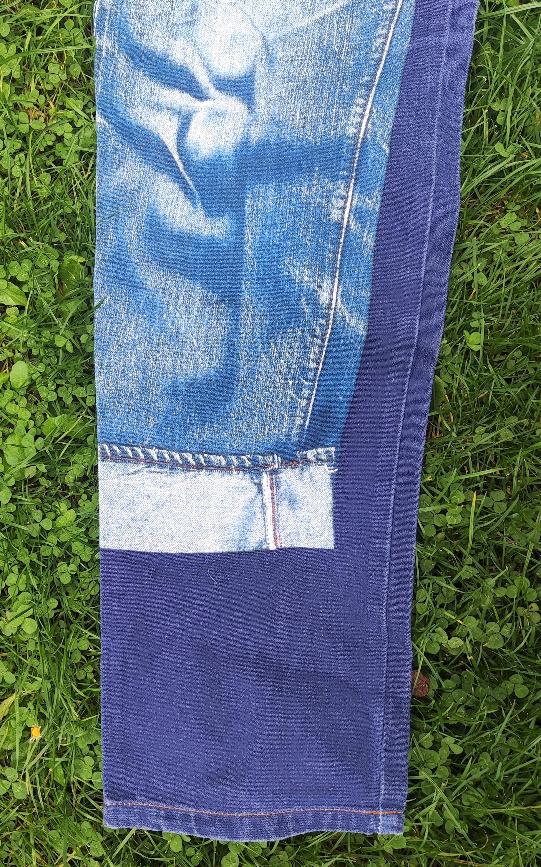 Jean Paul Gaultier Denim Optical Illusion Printed Vintage Large Jeans Pants In Excellent Condition For Sale In PARIS, FR