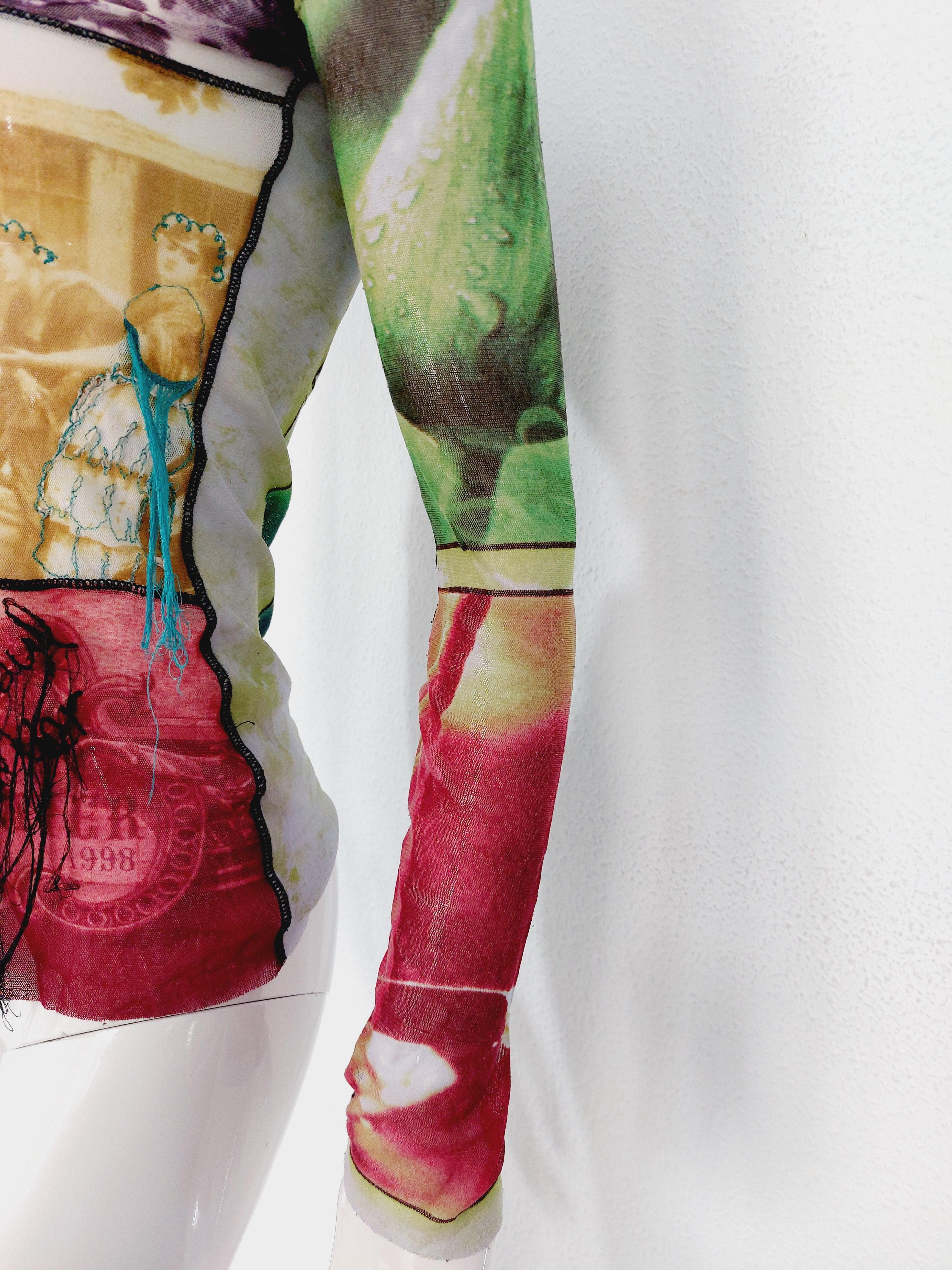 Jean Paul Gaultier - Top en maille multicolore avec yeux brodés et patchwork de fils en vente 3