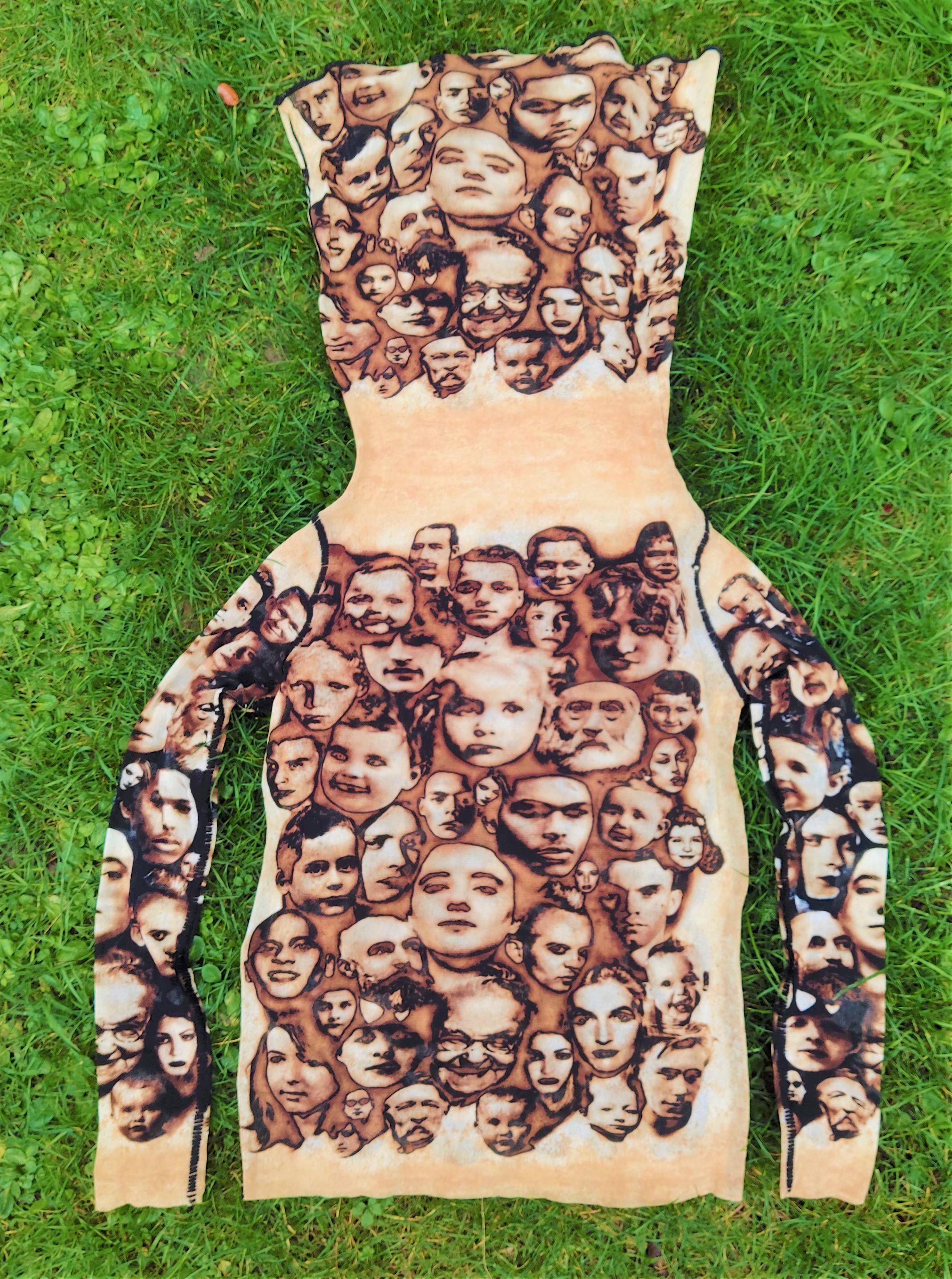 Jean Paul Gaultier Face Faces People Portrait Mesh Photos T-Shirt Top Tee (Beige)