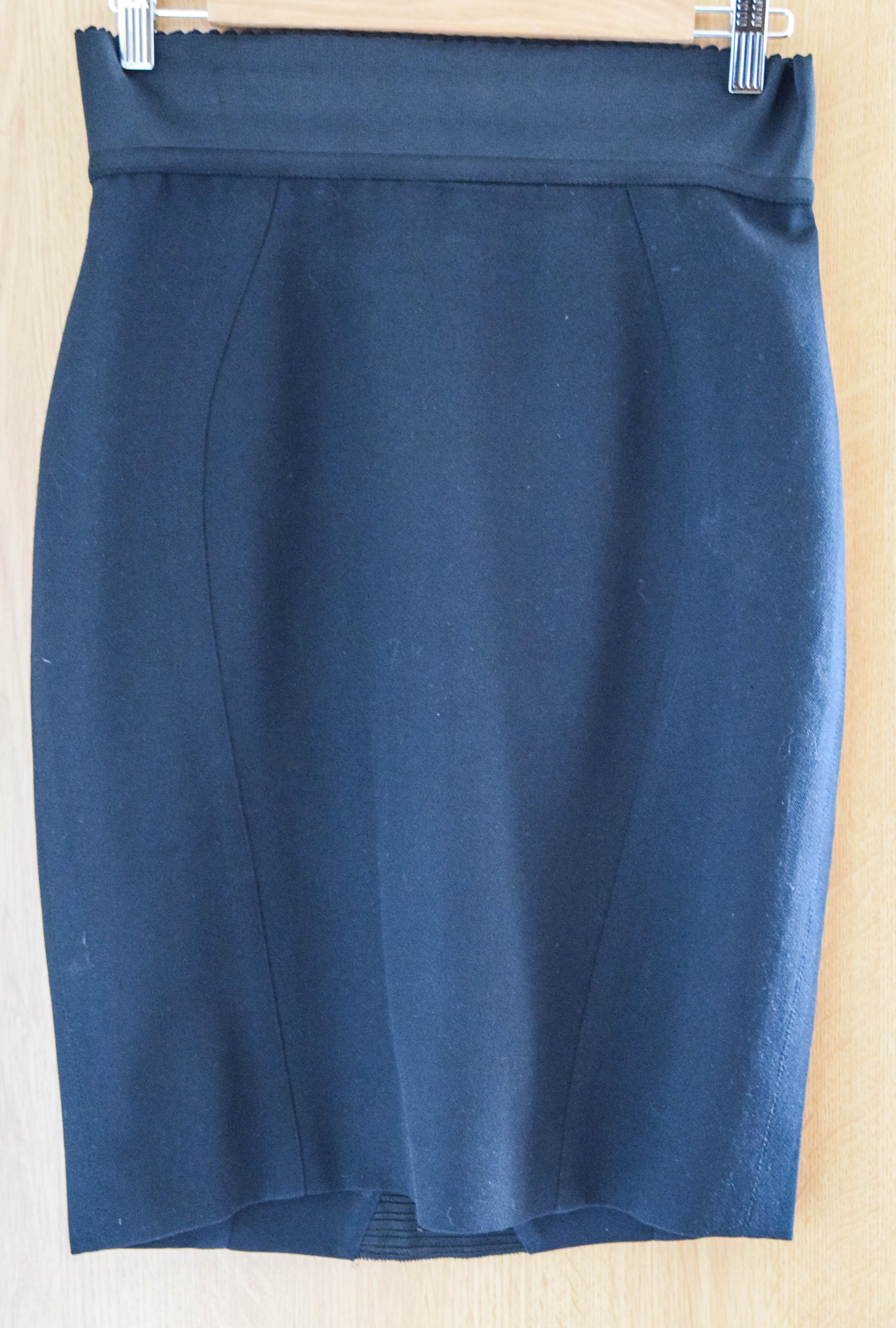 Artigiano Jean Paul Gaultier Jeans bellissima gonna nera con fascia elastica in vita in vendita
