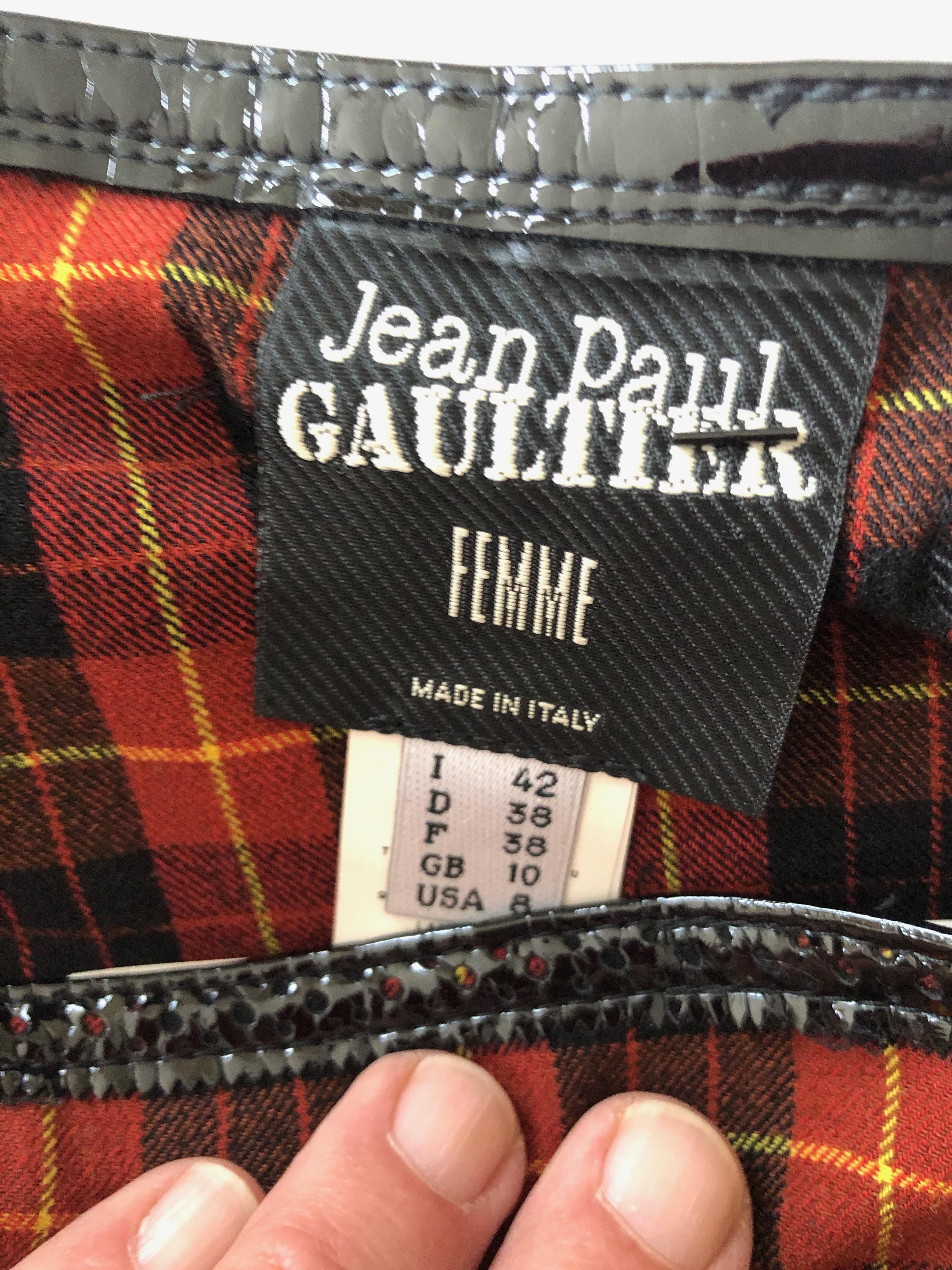 Jean Paul Gaultier Femme Fringed Tartan Wrap Kilt Skirt with Patent Leather Trim For Sale 3