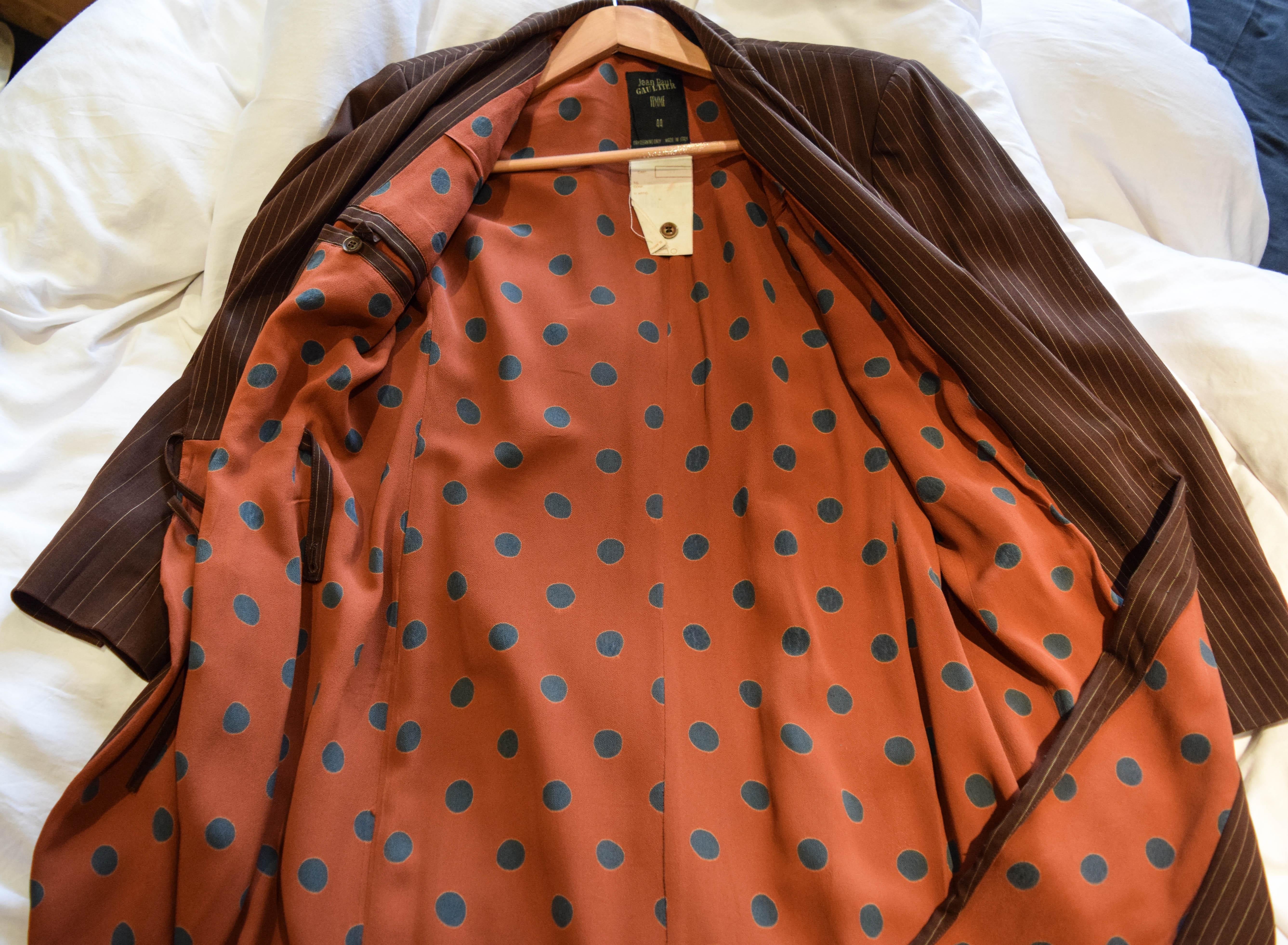 Jean Paul Gaultier Femme  Cappotto lungo foderato doppiopetto da donna in vendita 5