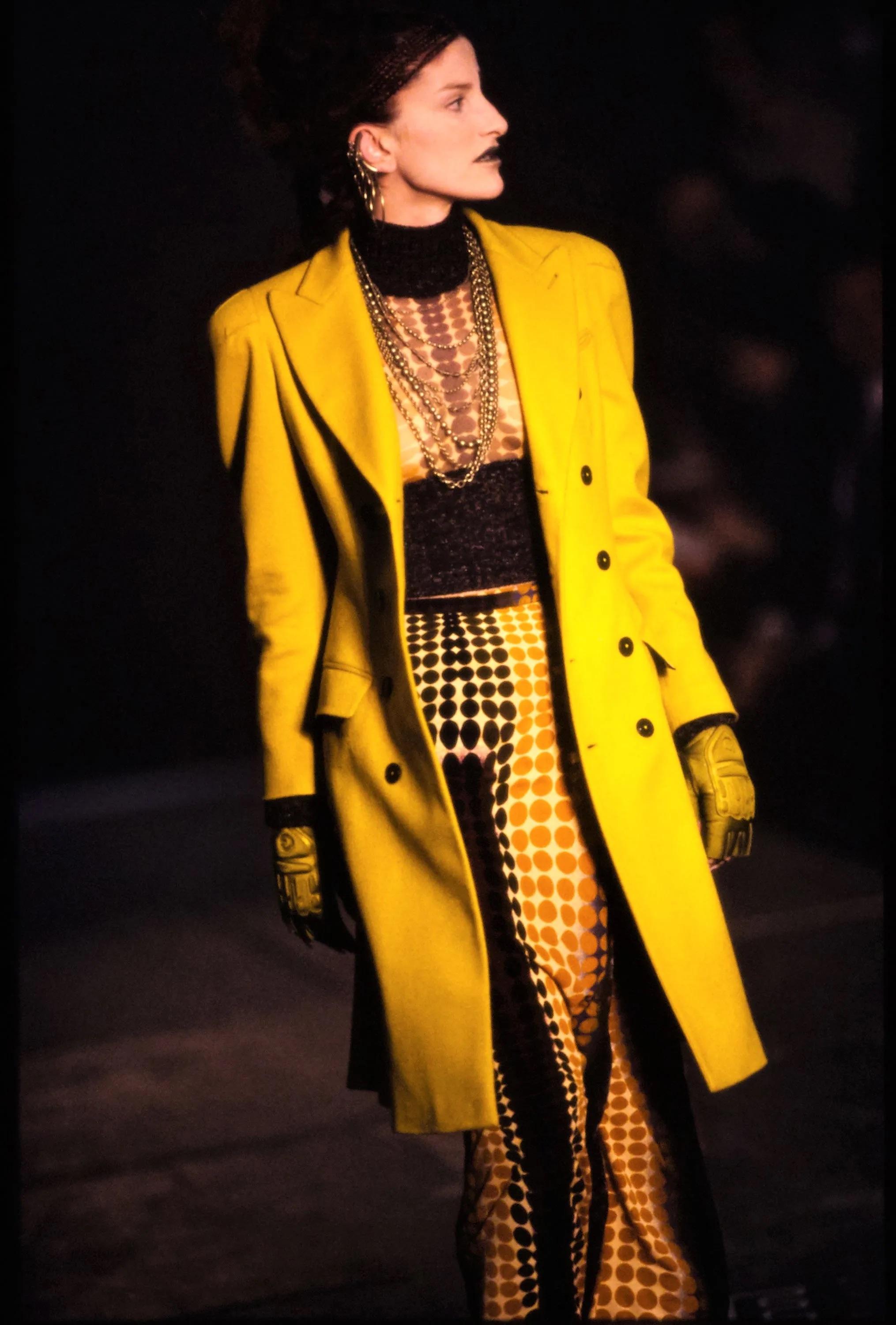 JEAN PAUL GAULTIER FW 95 Conjunto icónico de ciberpuntos en venta 8