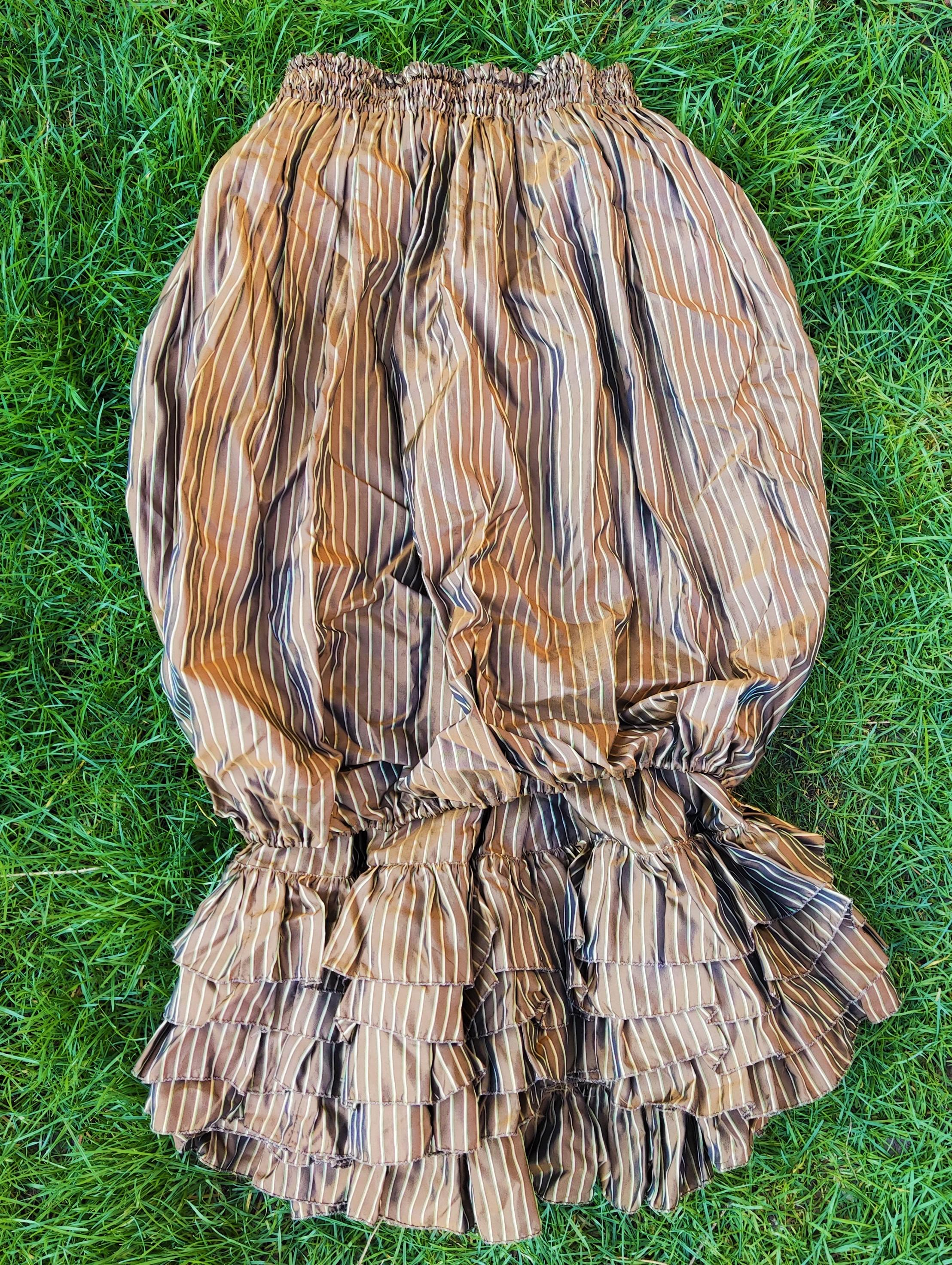 Jean Paul Gaultier Gibo Dolls Les Poupées SS 1986 Petticoat Couture Laufsteg Rock (Braun) im Angebot