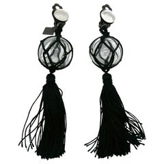 JEAN PAUL GAULTIER Orecchini pendenti con nappe e sfere di vetro