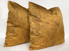 Paire de coussins en jacquard de satin doré Jean Paul Gaultier Jeans
