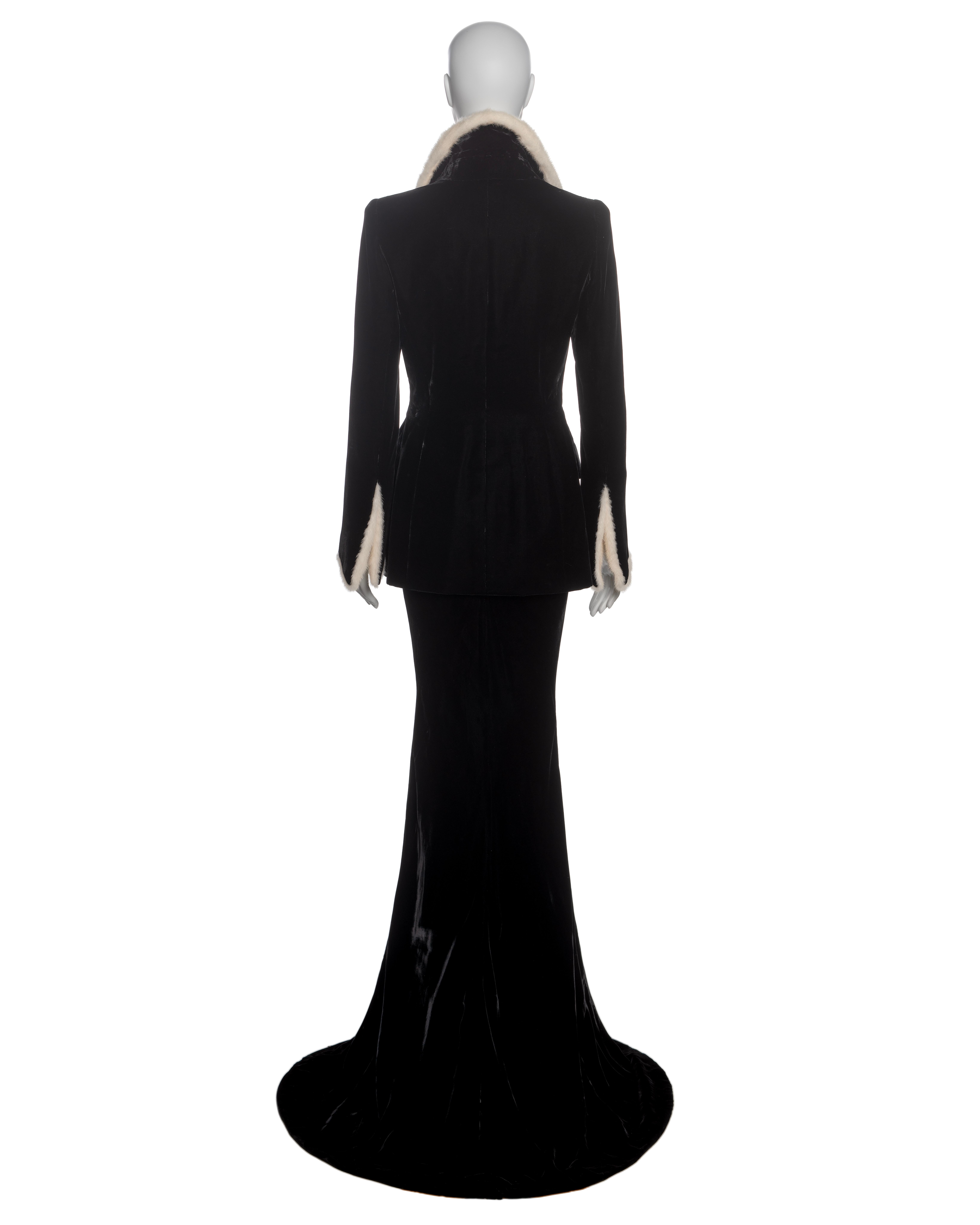 Conjunto de noche de terciopelo de alta costura Jean Paul Gaultier con piel de visón, FW 1999 6