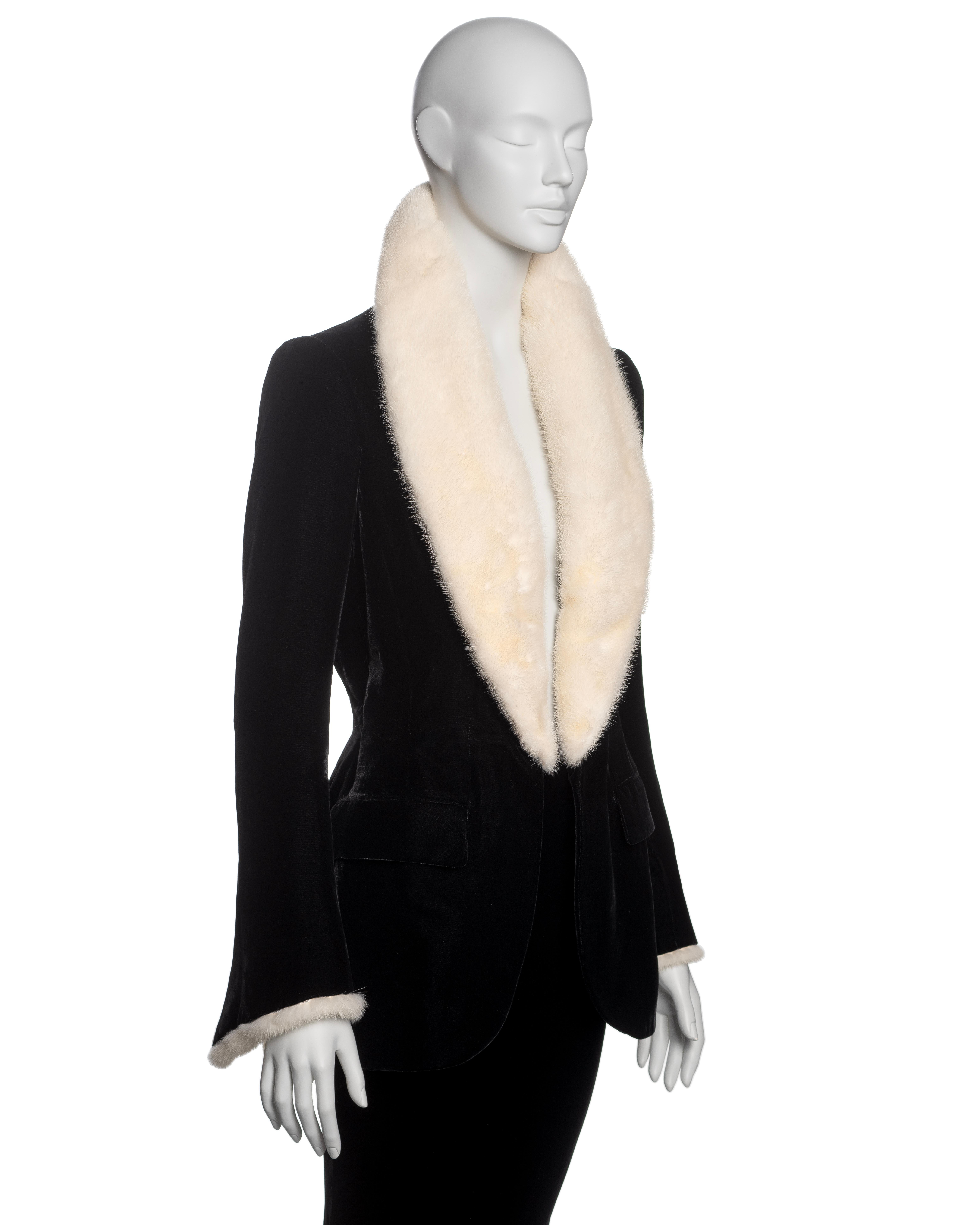 Conjunto de noche de terciopelo de alta costura Jean Paul Gaultier con piel de visón, FW 1999 1